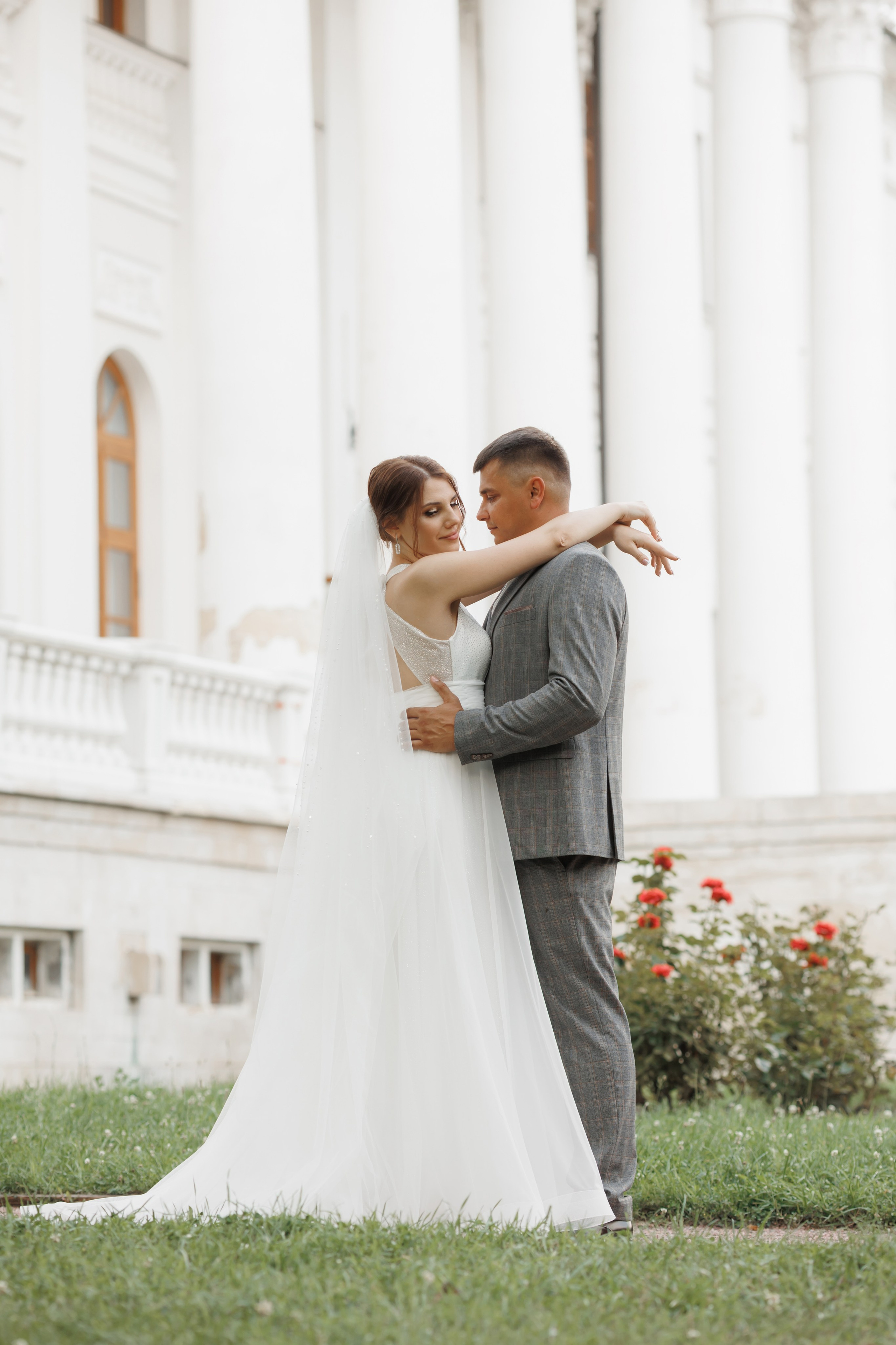 ЗАГС Бутово и Остафьево. Свадебный и репортажный фотограф (Москва, Королев и другие)