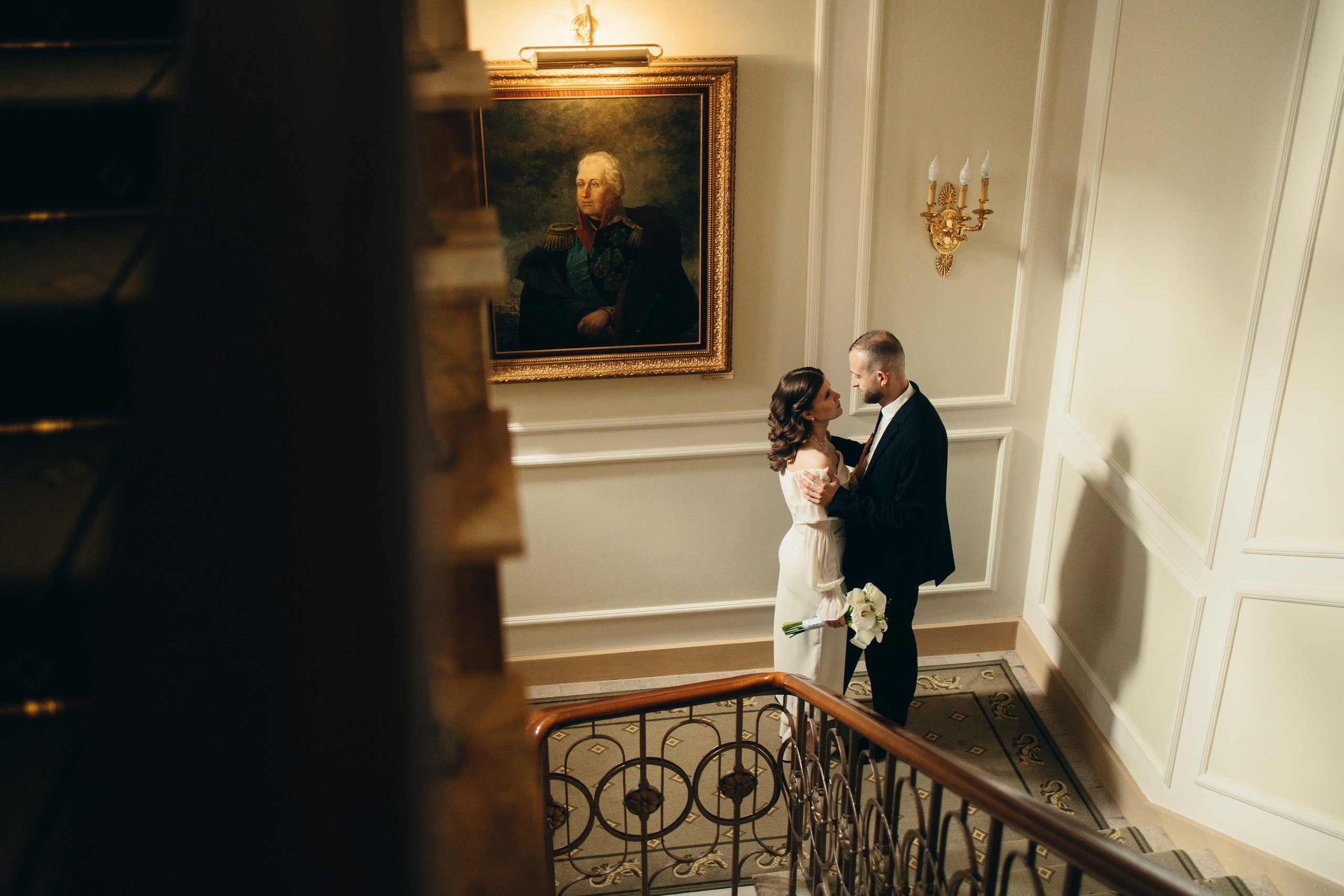 Владимир и Катя, встреча в отеле и роспись в особняке Спиридонова. Свадебный и портретный фотограф в Москве Кристина Золотова