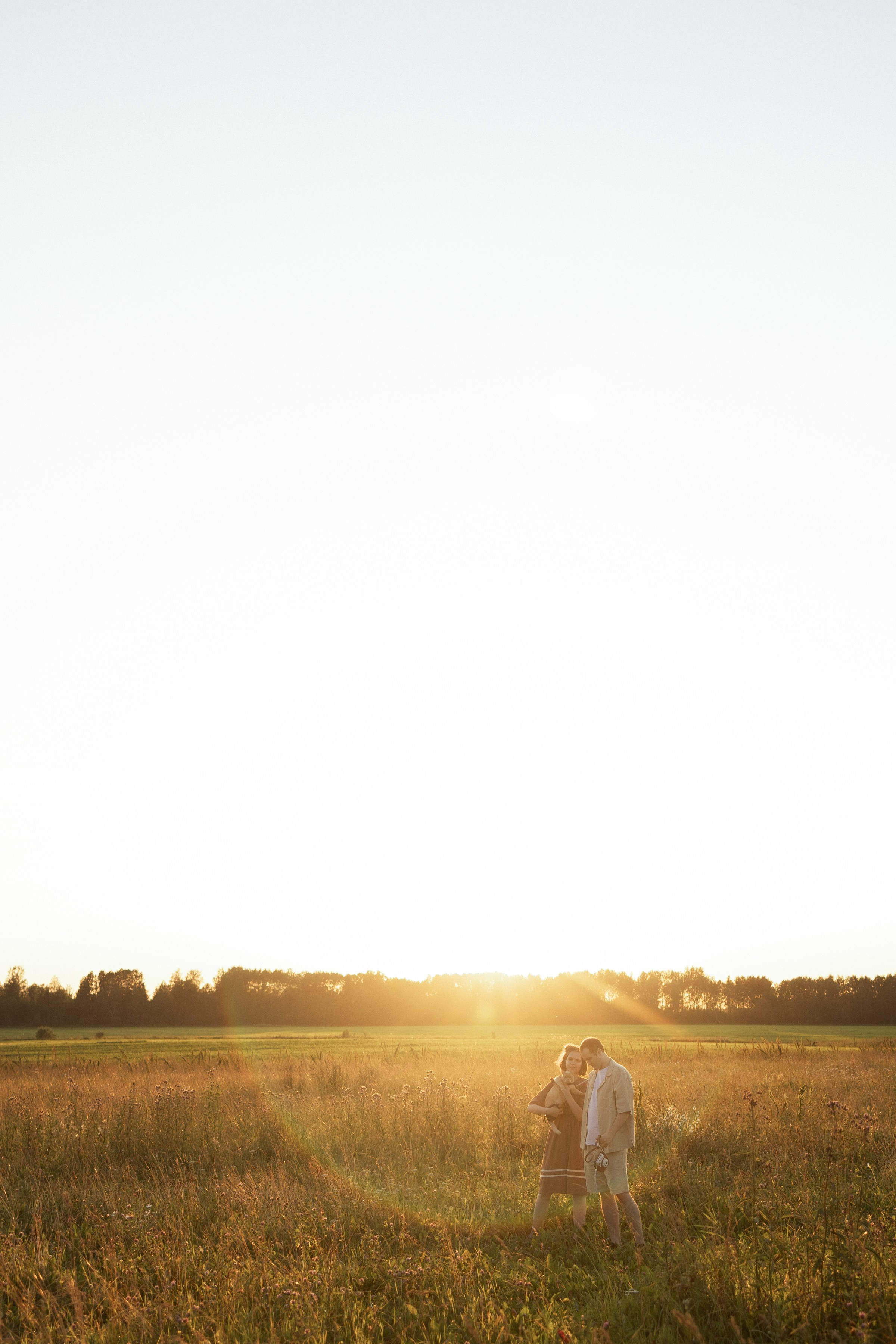 Лето. Поле. Любовь. Портретный фотограф СПб, женский фотограф, минимализм и эстетика
