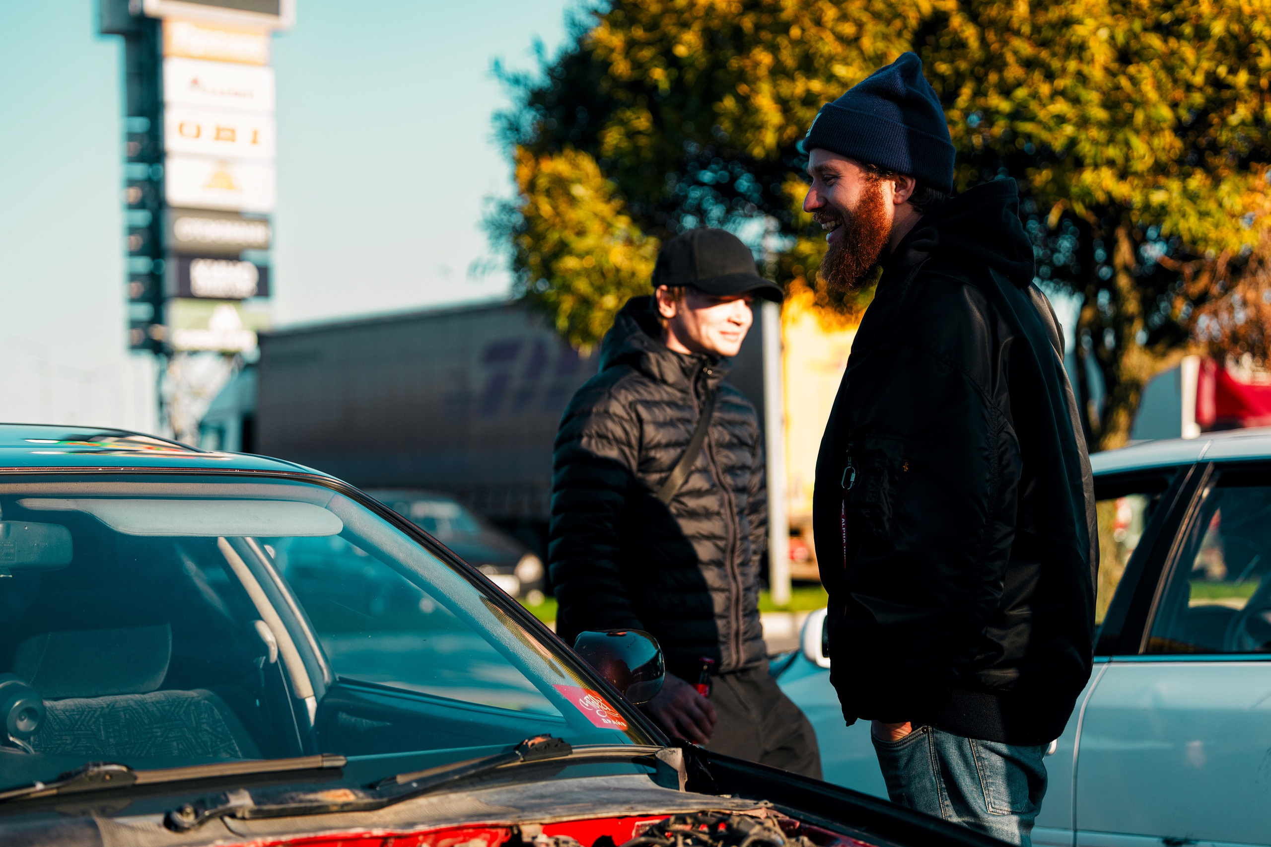 Фотографии закрытия сезона 2025 VibeSide — дрифт и автошоу у МЕГА Дыбенко, Санкт-Петербург