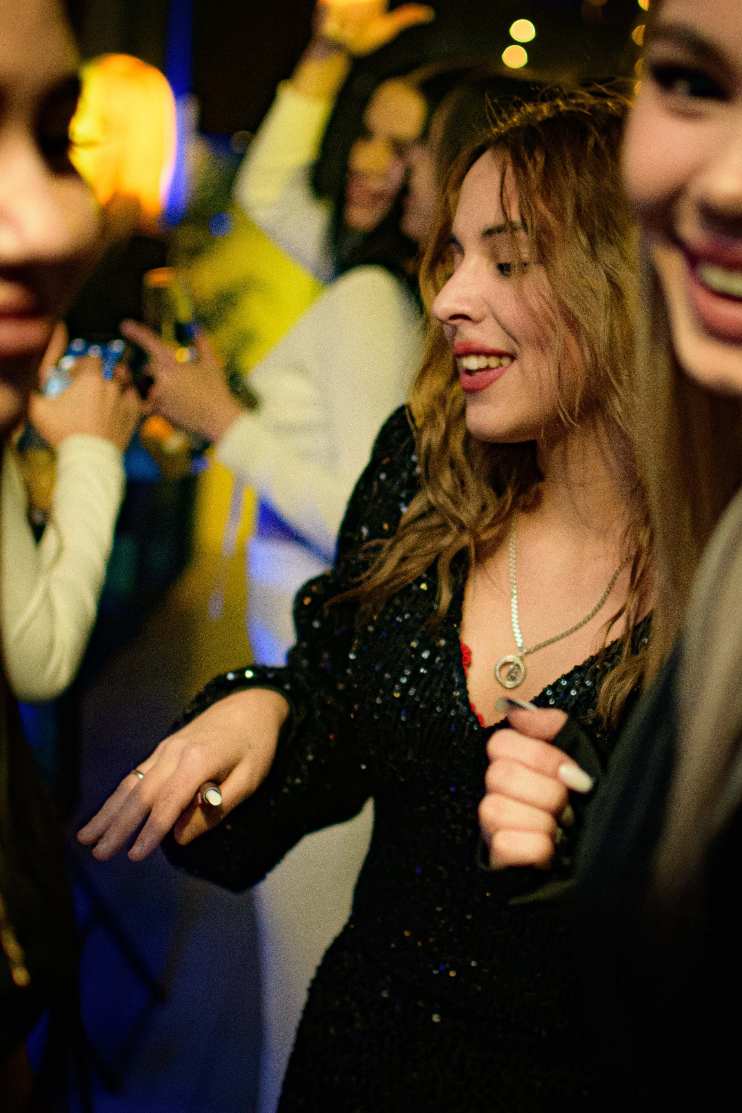 HOLLYWOOD / 6 YEARS. Photokarish