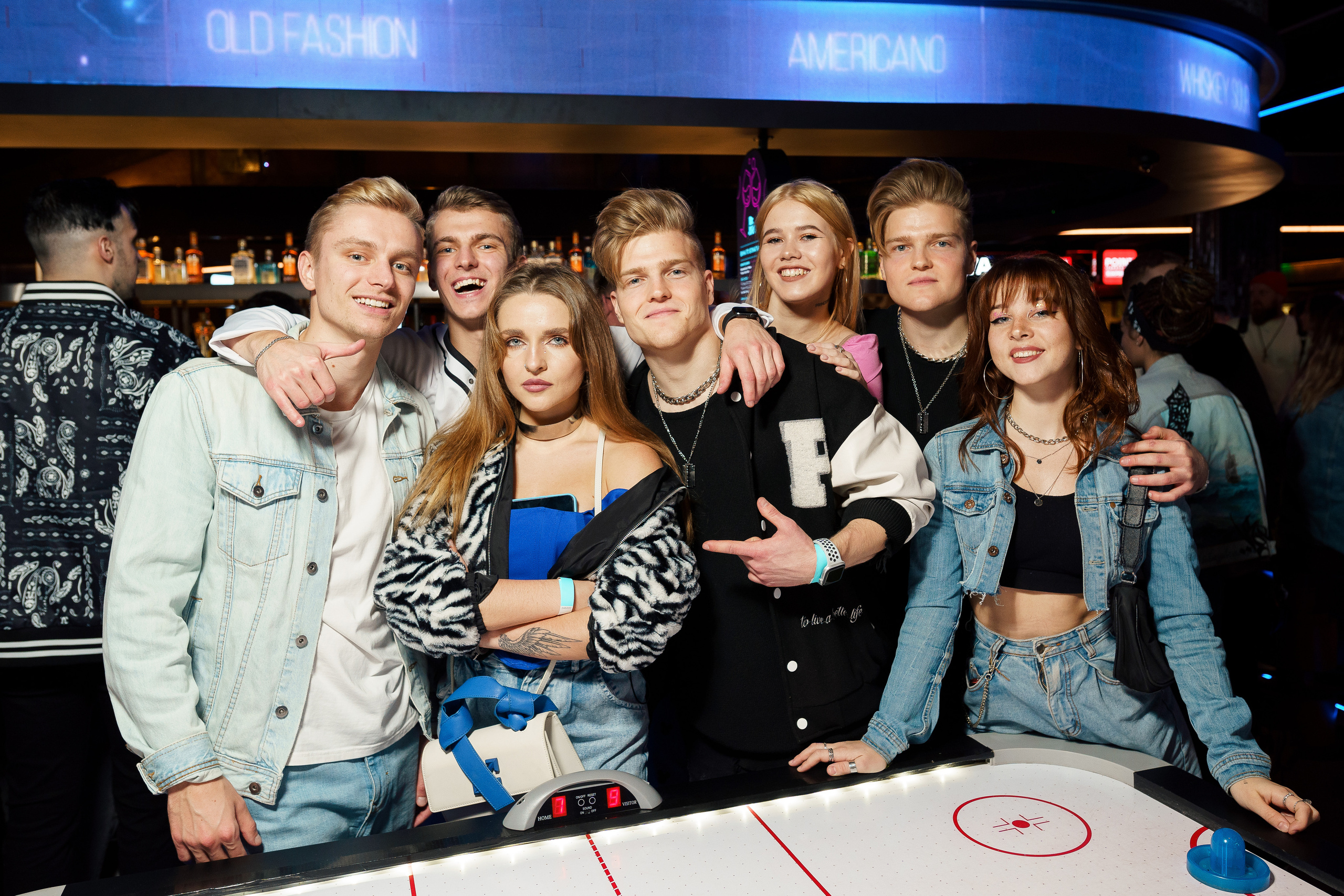 Открытие рестомаркета МДМ by VASILCHUKI. Профессиональный фотограф и оператор в Москве — Максим Проценко