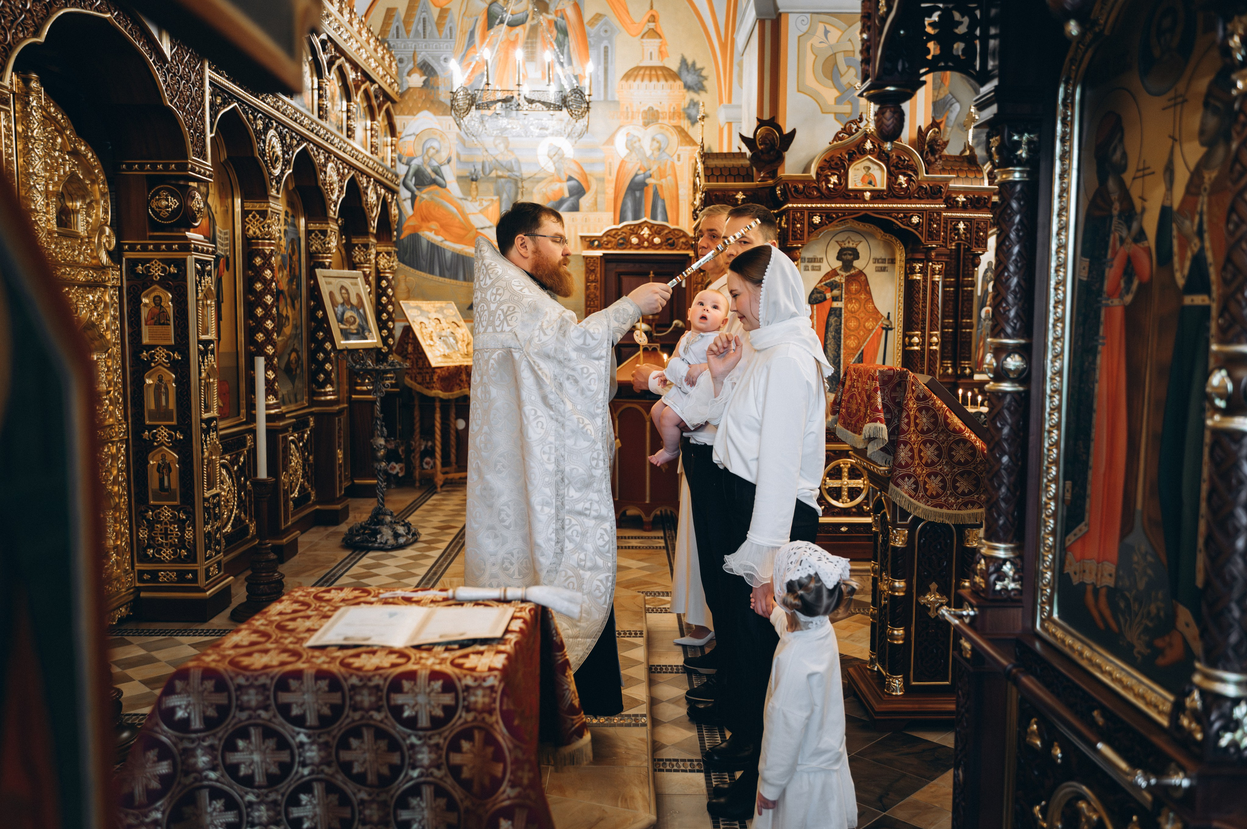 Крещение Фёдора (Храм Всех Святых) криптовый. Семейный фотограф в Минске Дарья Дреко