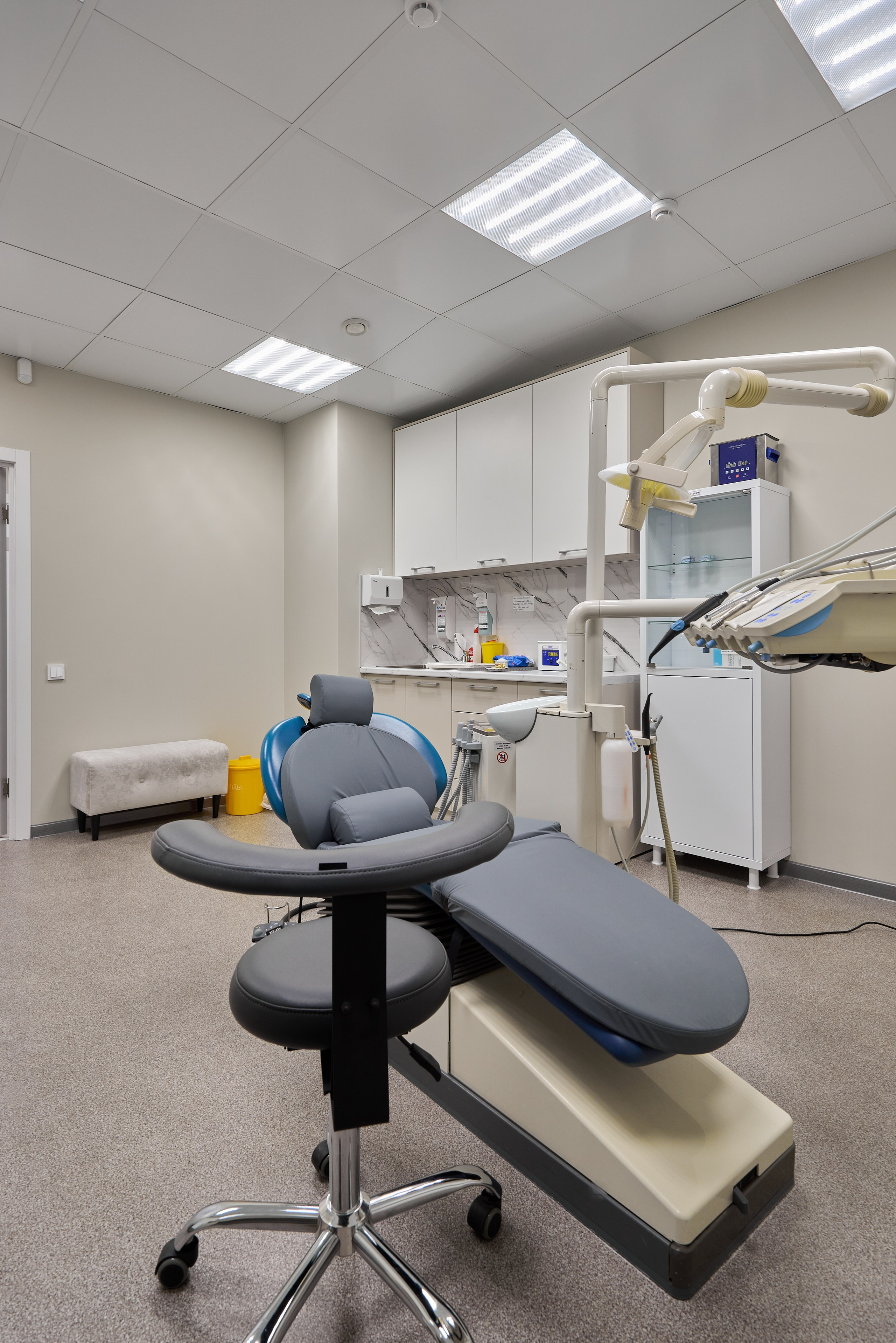 Дентал Эксперт. Абросимов Лев интерьерный и архитектурный фотограф