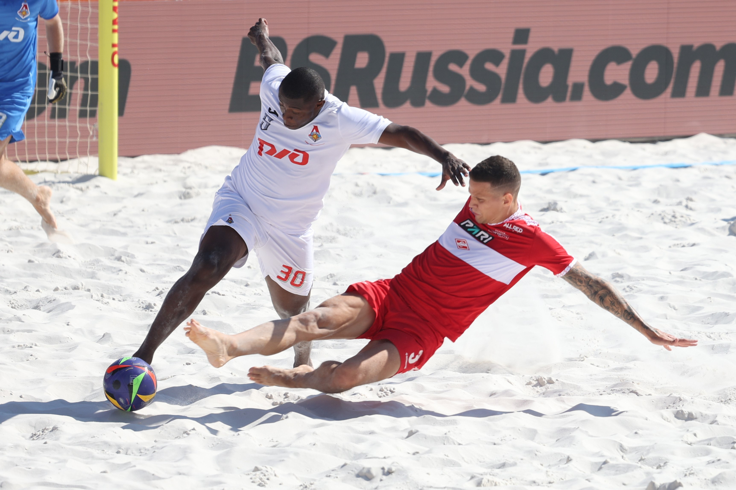 Пляжный футбол. Фотограф Дмитрий Алексеев