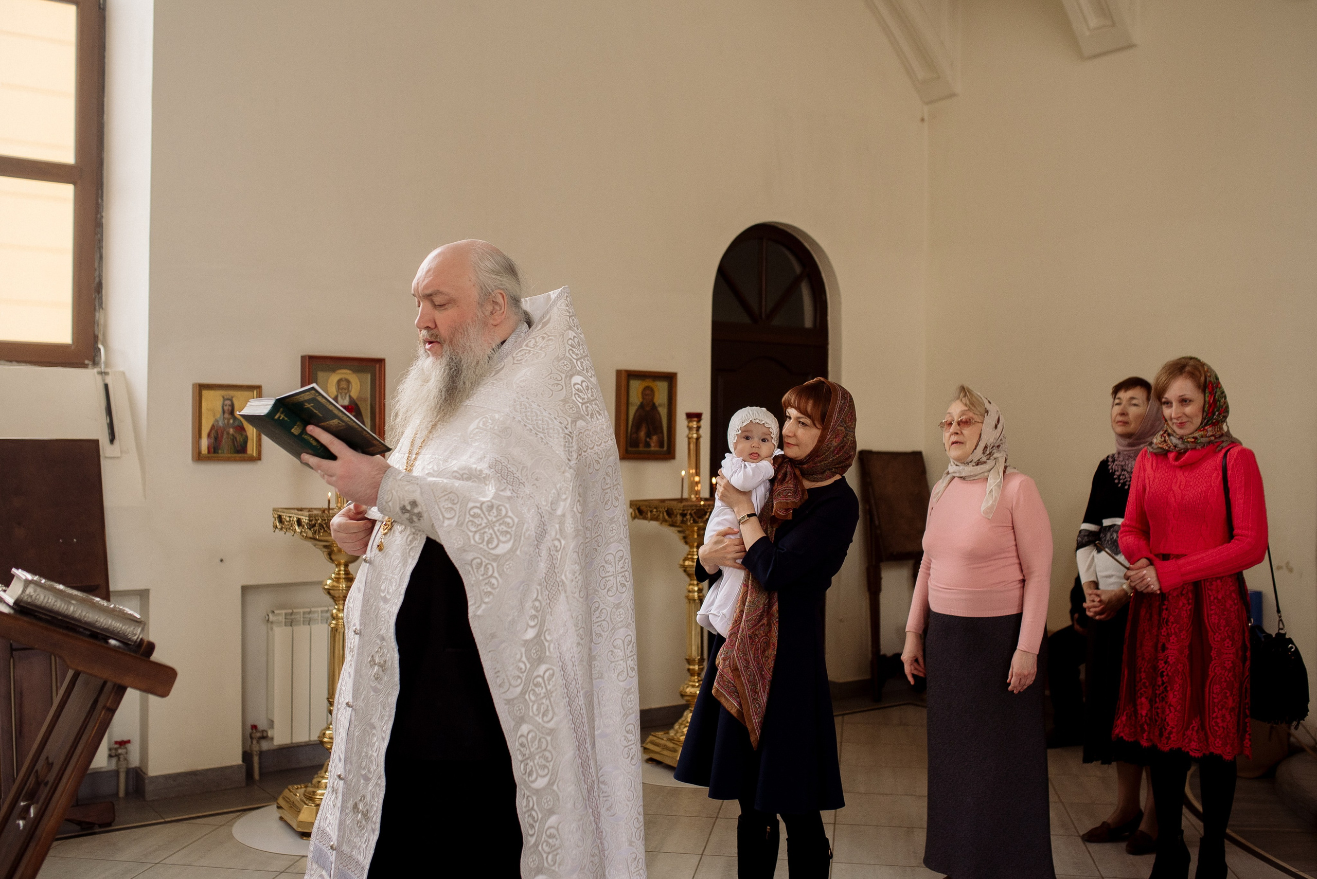 Крещение Алисы. Фотограф Мария Стрелкова