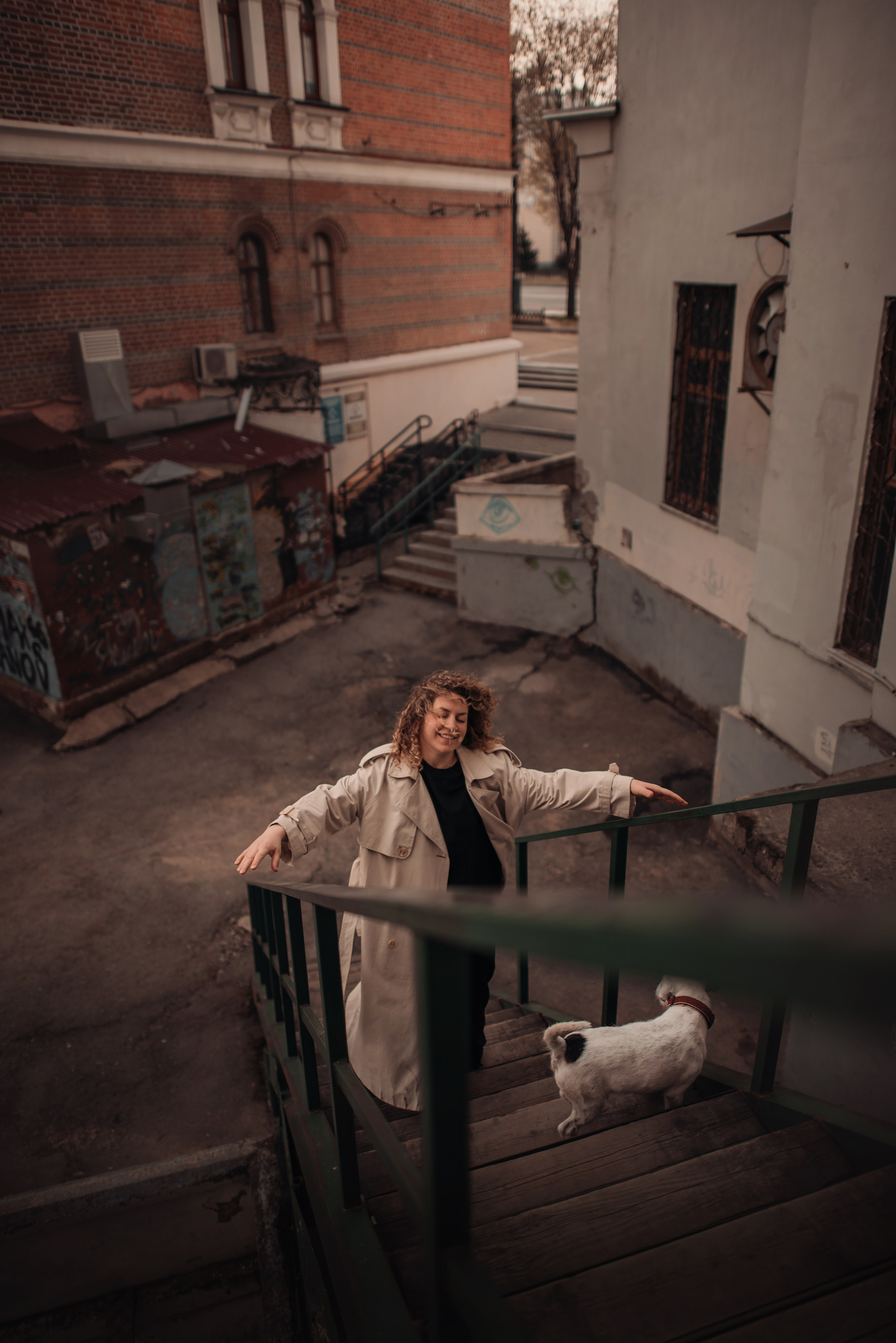 Рассвет в городе: Ира и парсон Гром. Портфолио