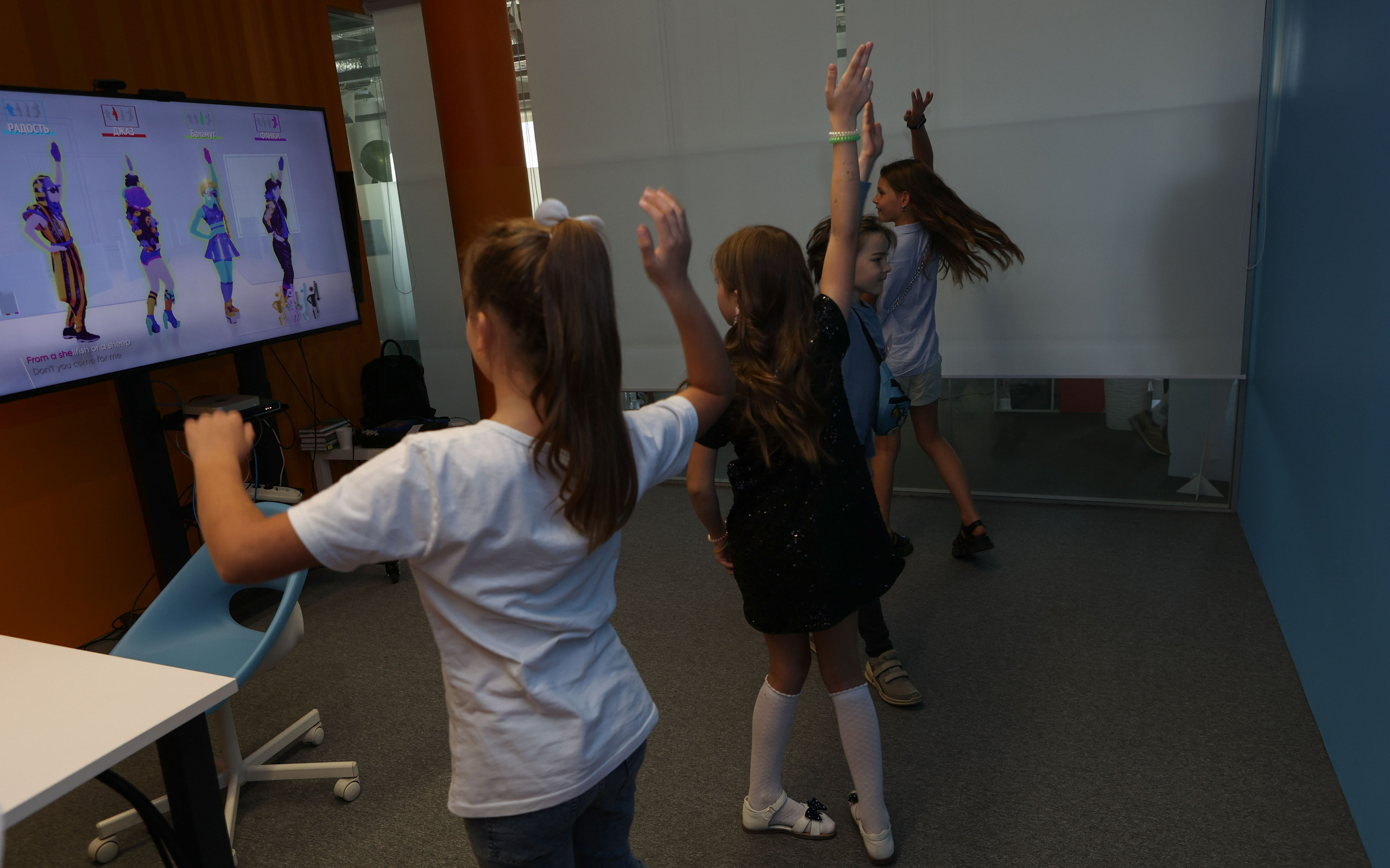 Фоксфорд 3-4 классы. Выпускные альбомы и школьный фотограф в Подольске, Троицке, Щербинке, Москве и Московской области