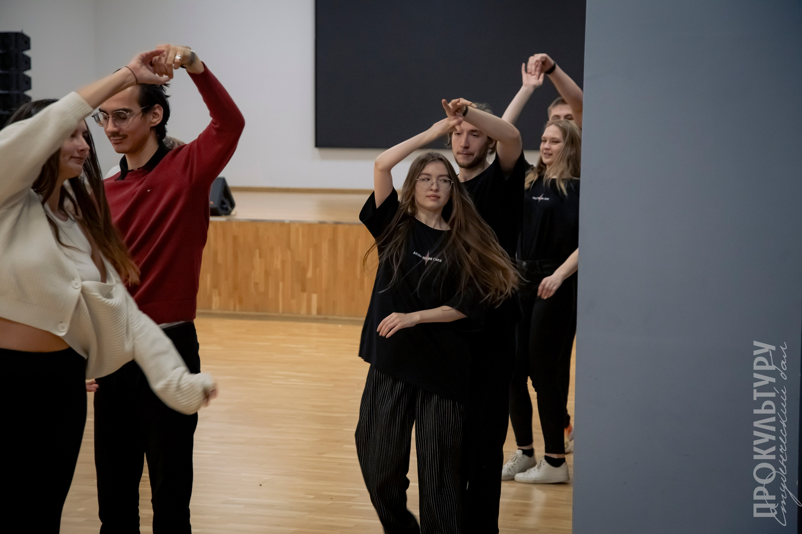 Студбал: репетиции. Репортажный и портретный фотограф Казань / Горячих Полина