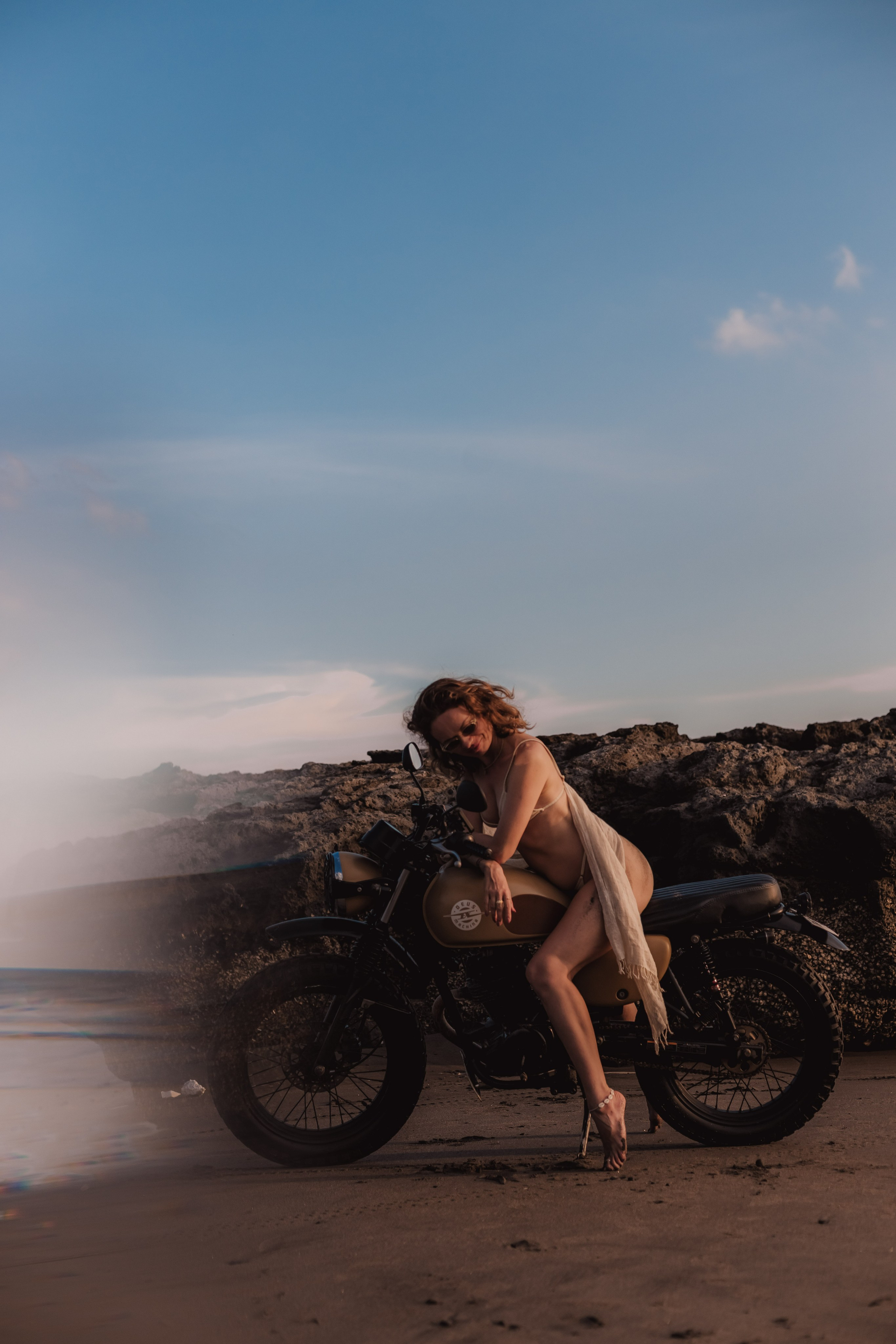 Moto babe. Mariam Bagdasaryan