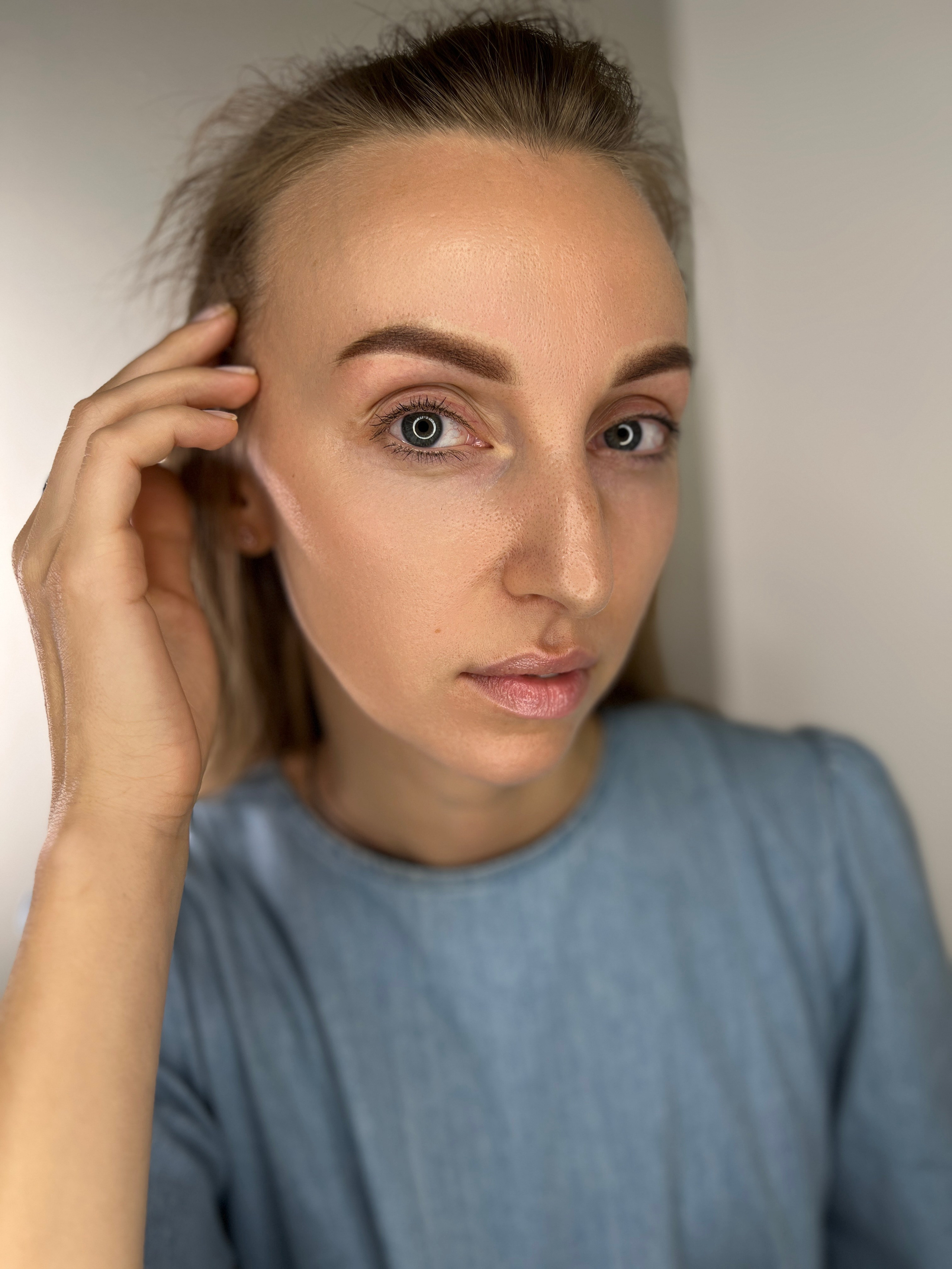 Саша. Студия перманентного макияжа, косметологии и массажа SYMMETRY в Москве, м. Киевская