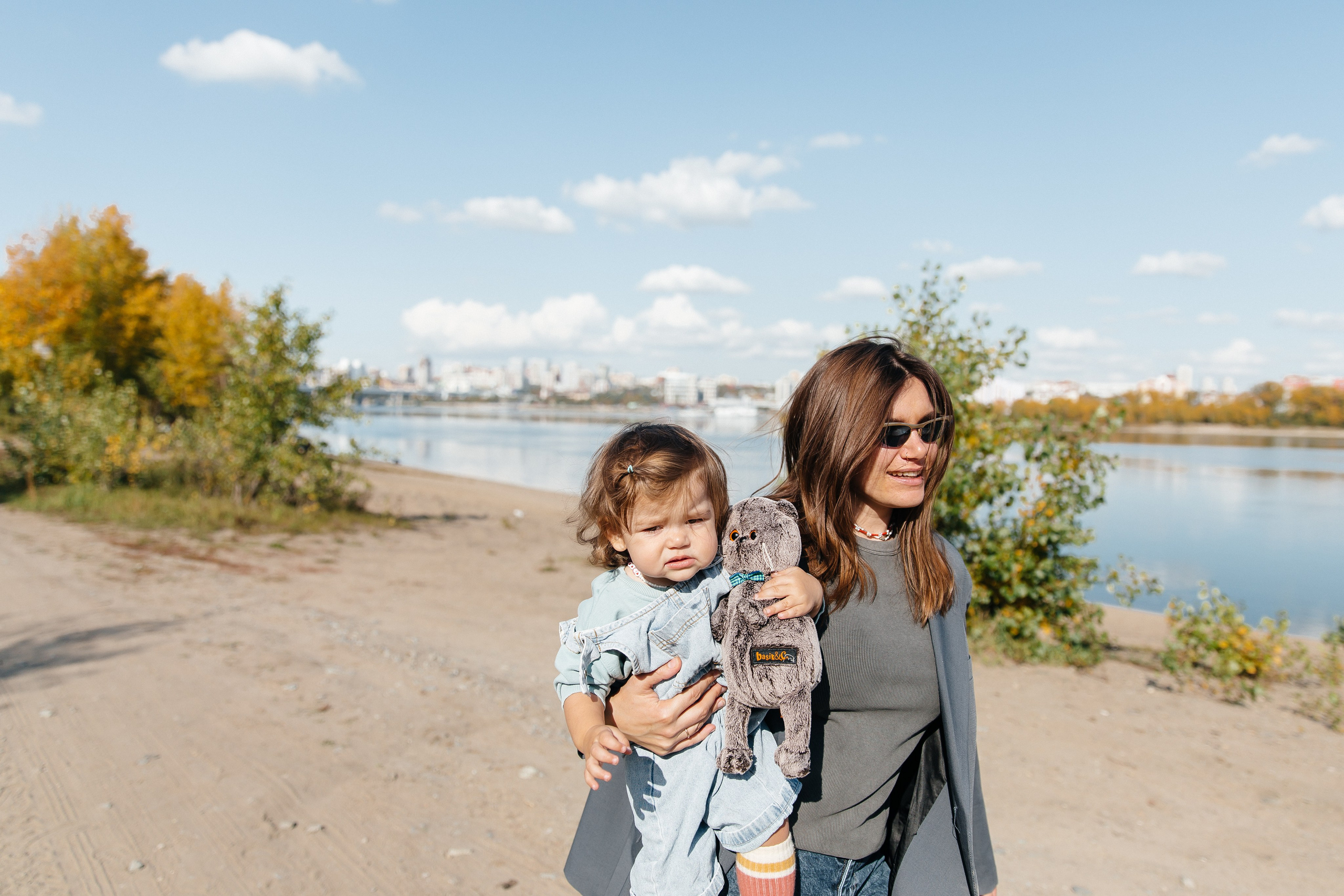 Выманивает из квартир природа нас на выходные. Осенний лес — особый мир. Ведут тропинки потайные…. Душевный фотограф Ваших самых ярких событий Марина Погребняк