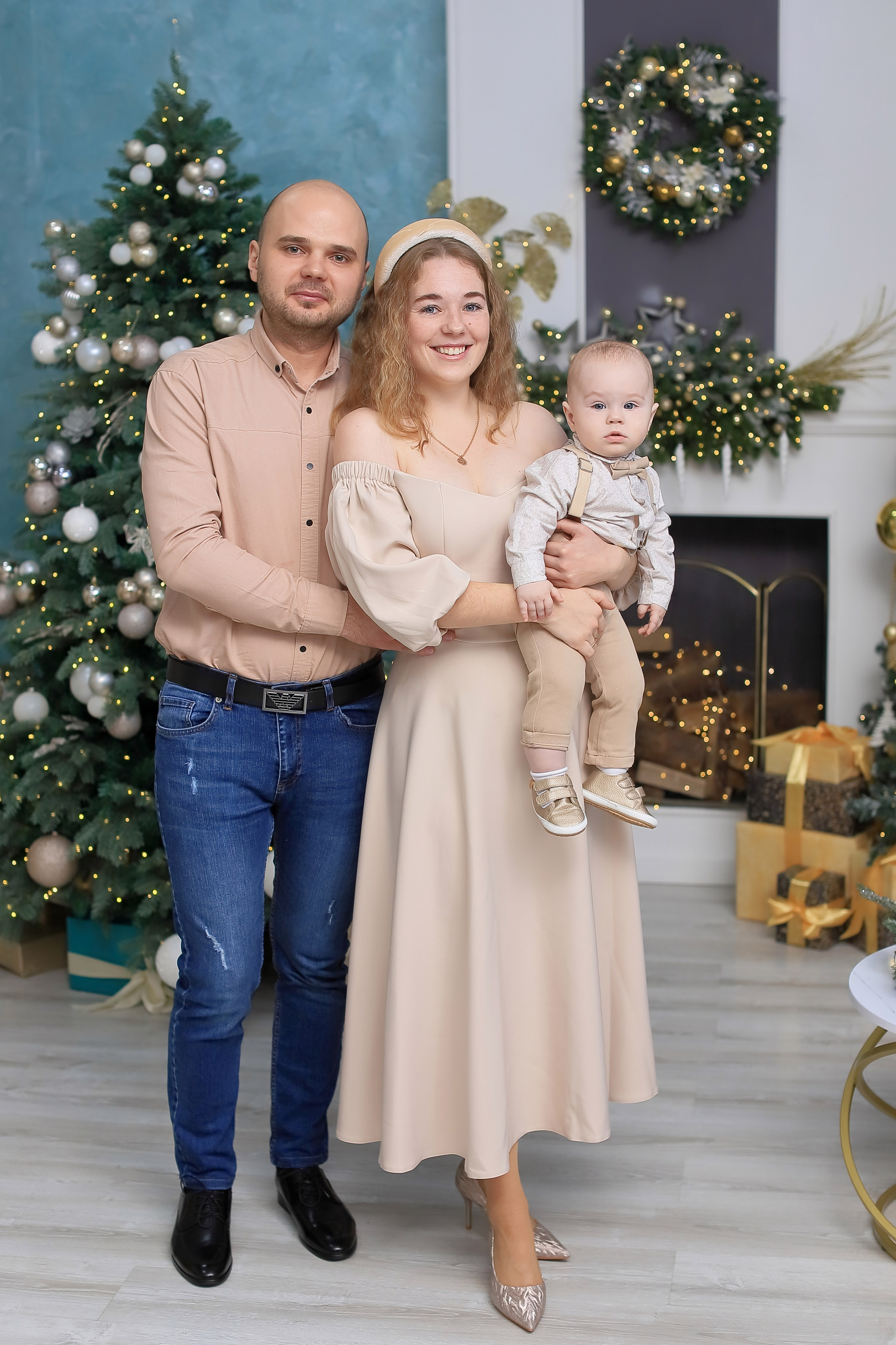 Семейные фотосессии в интерьере. Интерьерная фотостудия Toffee Studio