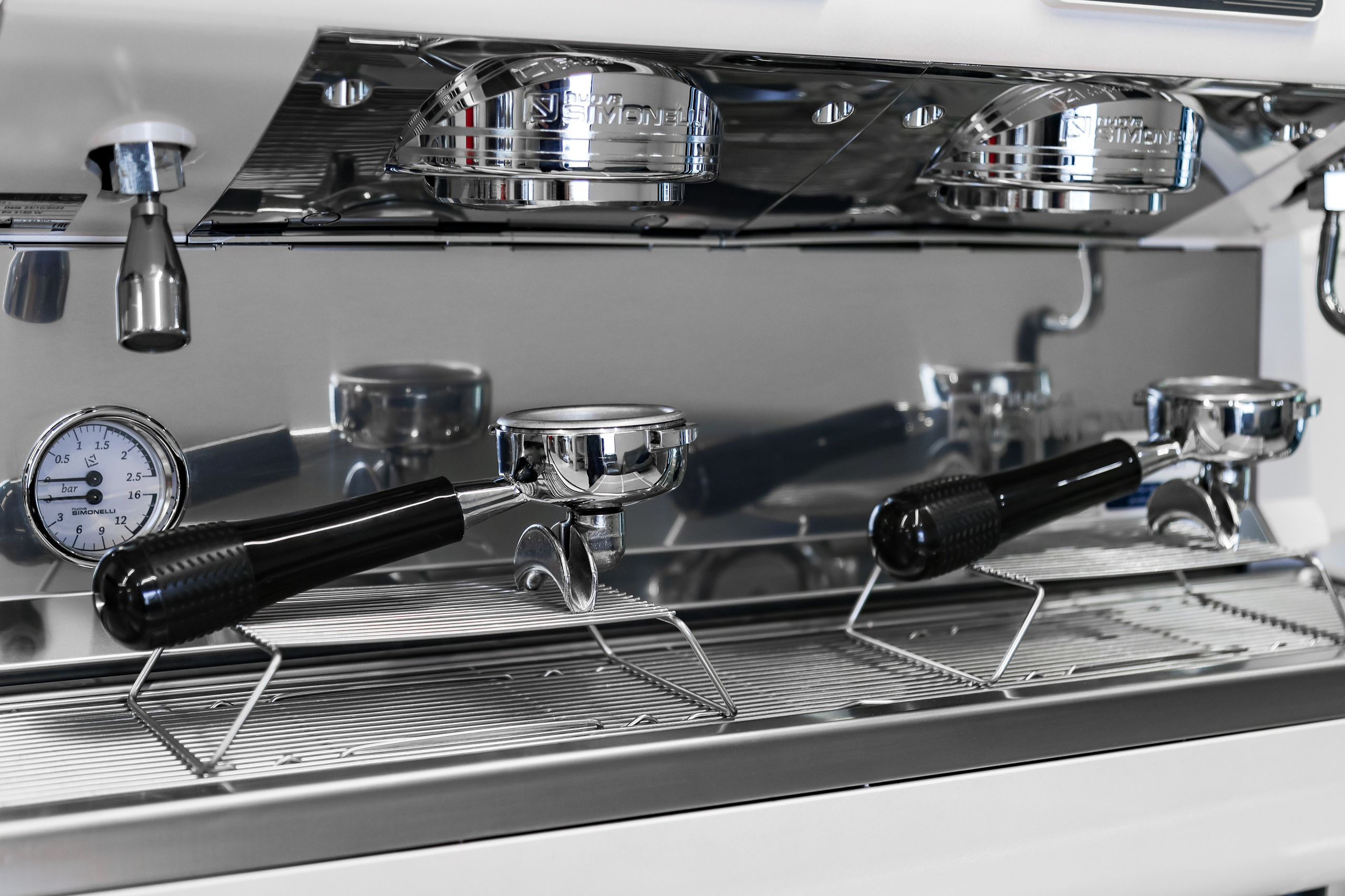 COFFEE MACHINES FOR MARKETPLACE. Mixturecaptures