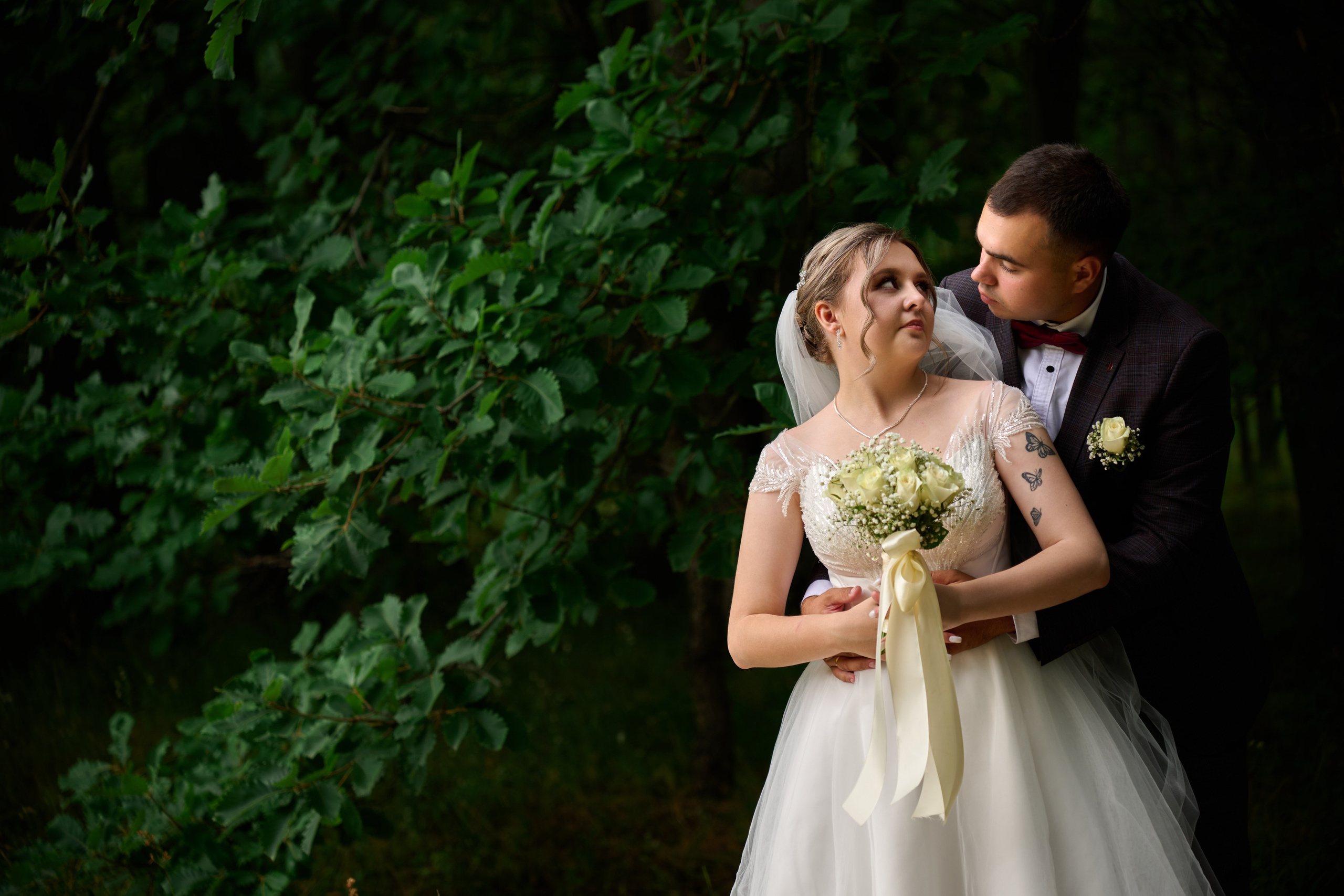 Свадебная фотосессия Ильи и Евгении в Старом Осколе. Профессиональный фотограф Старый Оскол, Губкин — свадьба, венчание, крещение, юбилей и день рождения