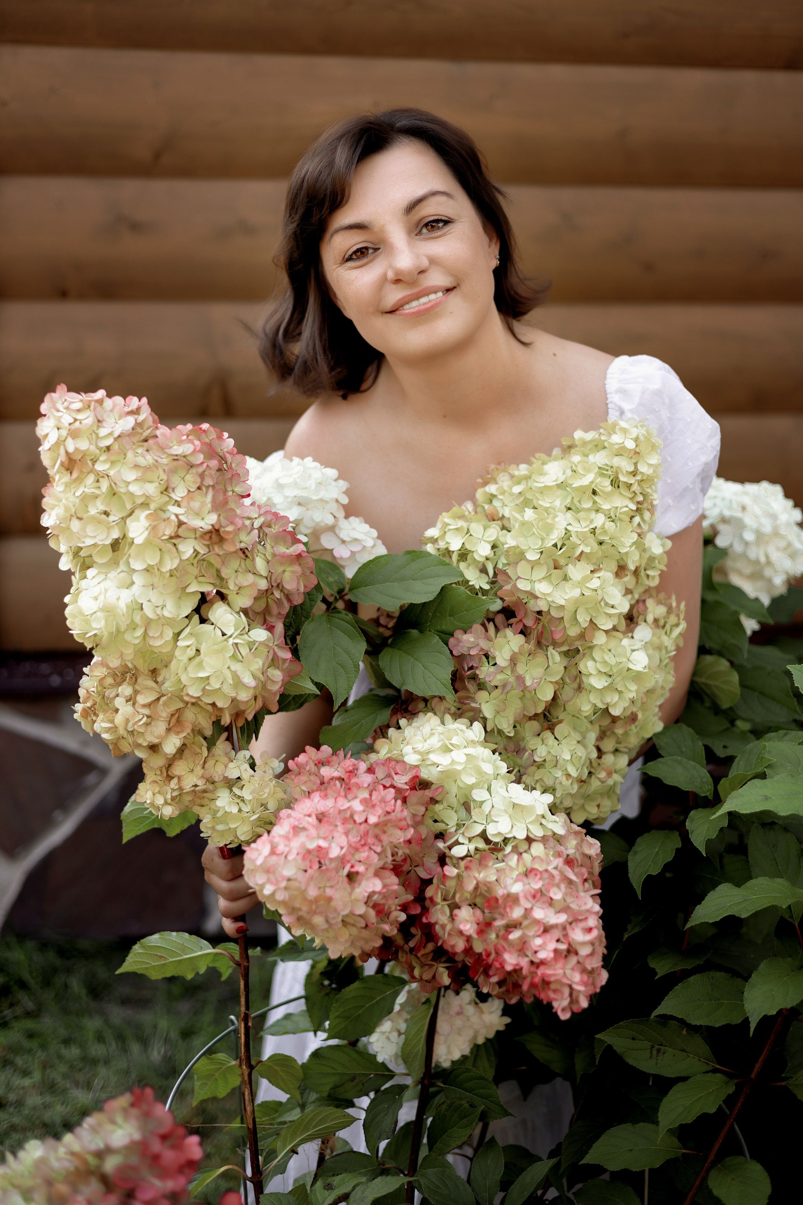 В саду гортензий. Выпускные альбомы. Школьный и семейный фотограф Виктория Игнатьева