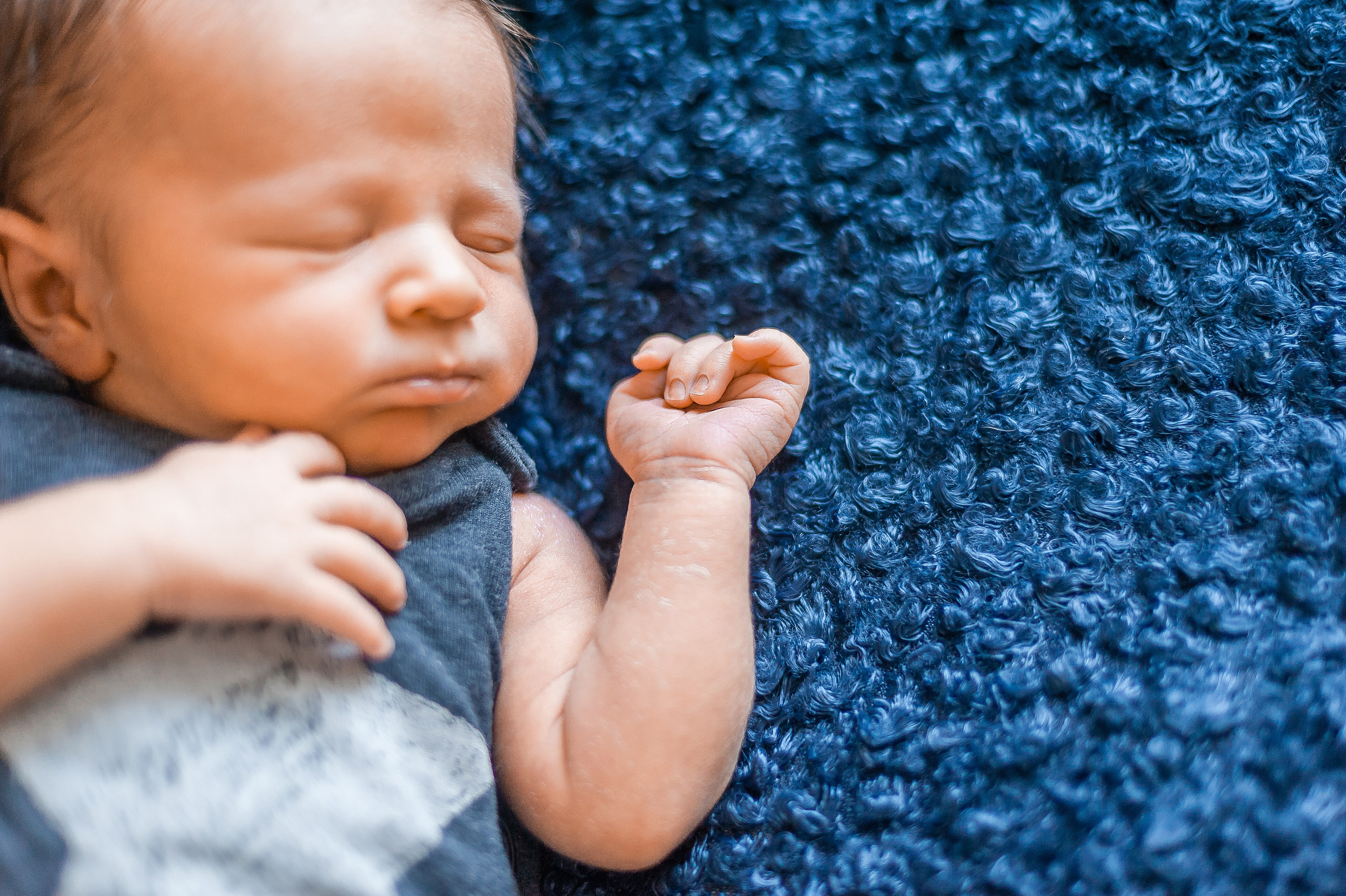 Даня, 9 дней. Фотограф новорождённых в Йошкар-Оле Ильмира Сидоркина