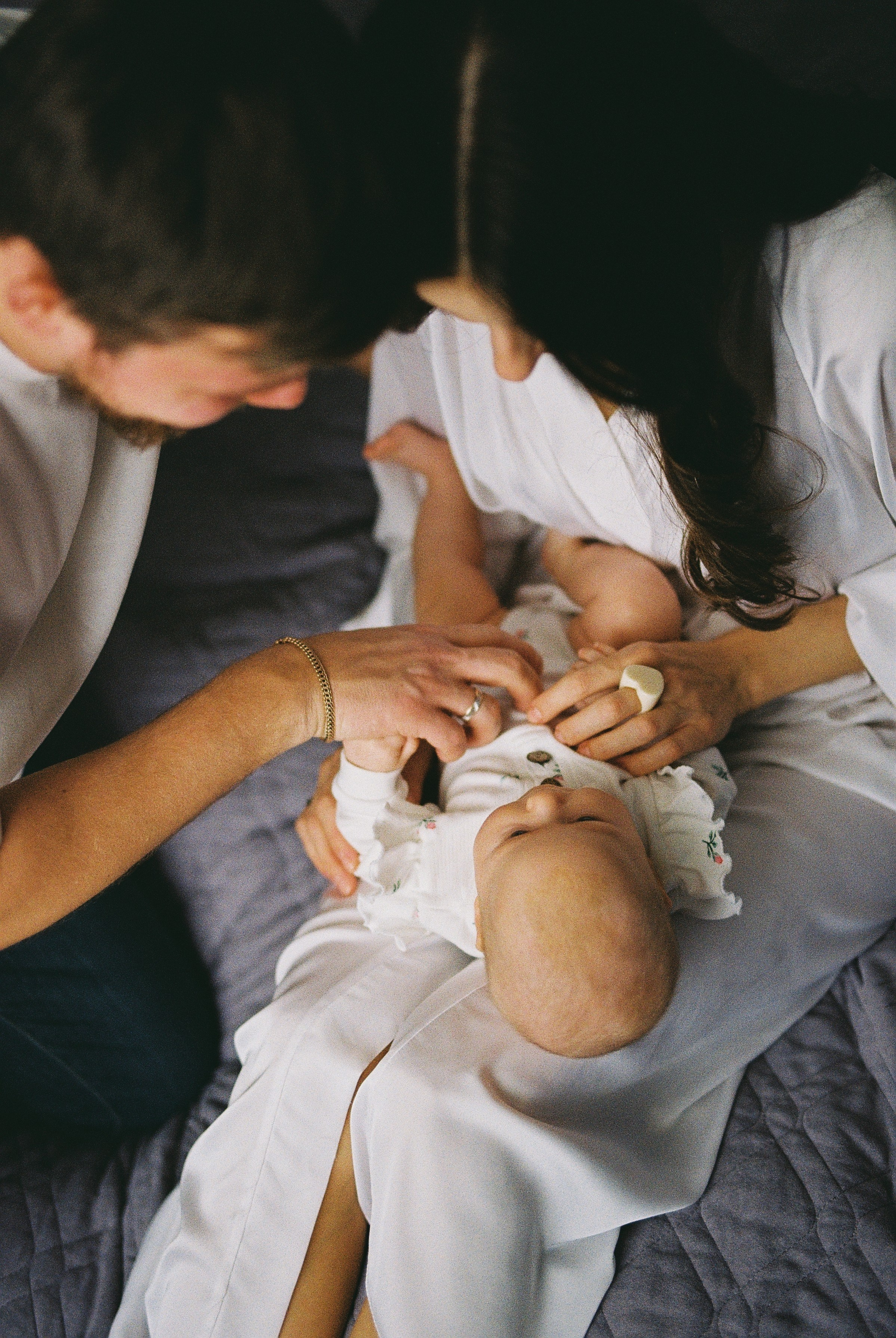 Галина, Денис и их дочка (35 мм). Фотограф в Екатеринбурге и Москве, Анна