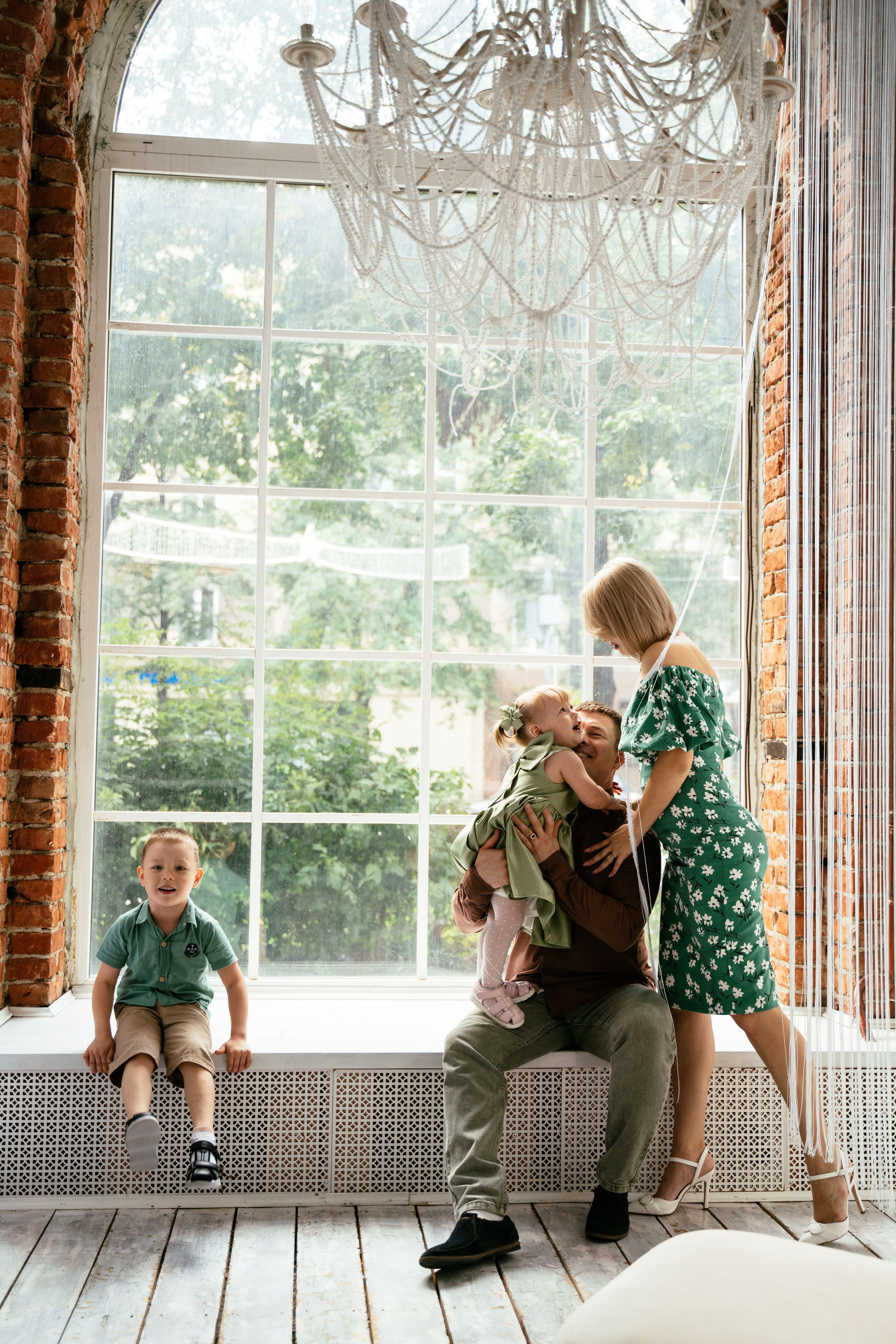 Стоимость семейной и свадебной фотосессии. Семейный и свадебный фотограф Молодзяновская Елена