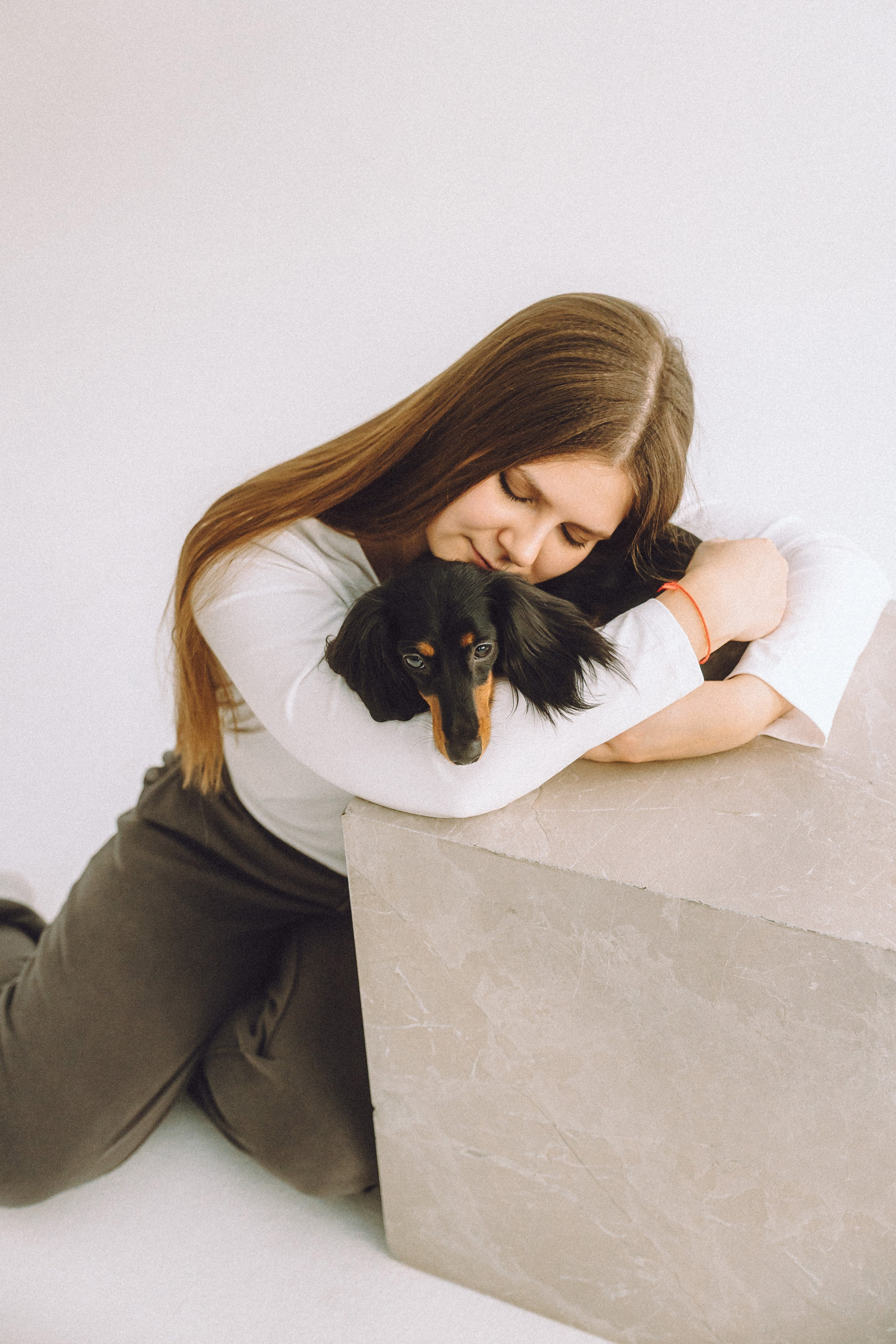 Натали, Свят и Эни