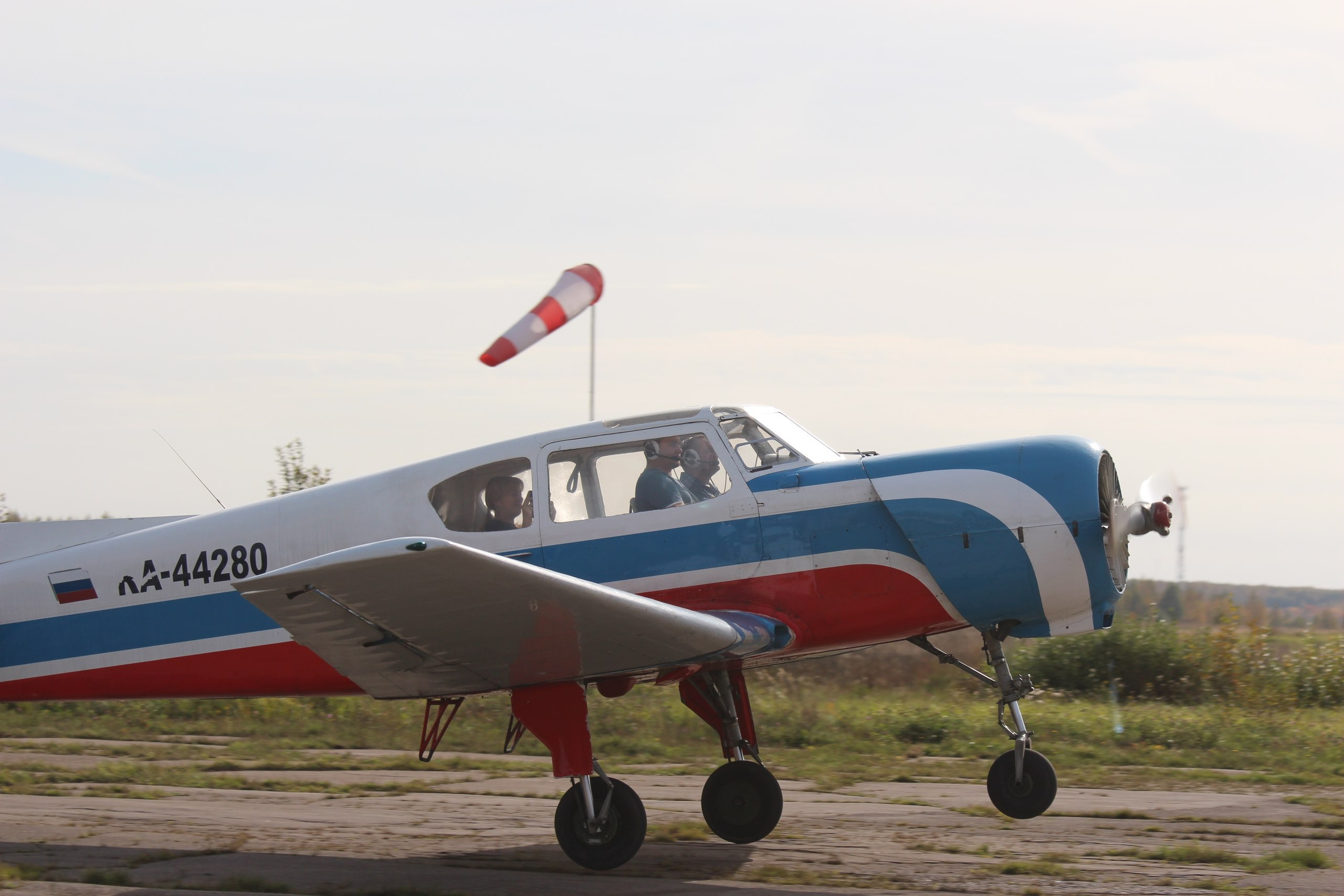 Самолеты и планеры | 02.10.2016. Галерея Фантим