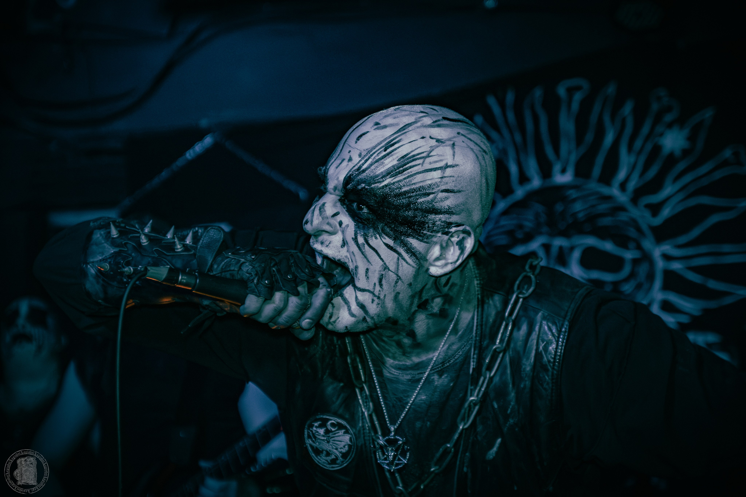 МРА: ААК & Majestat & Wormsden & zadushimenya. 06.04.2025. Репортажный фотограф в Москве Legiodot