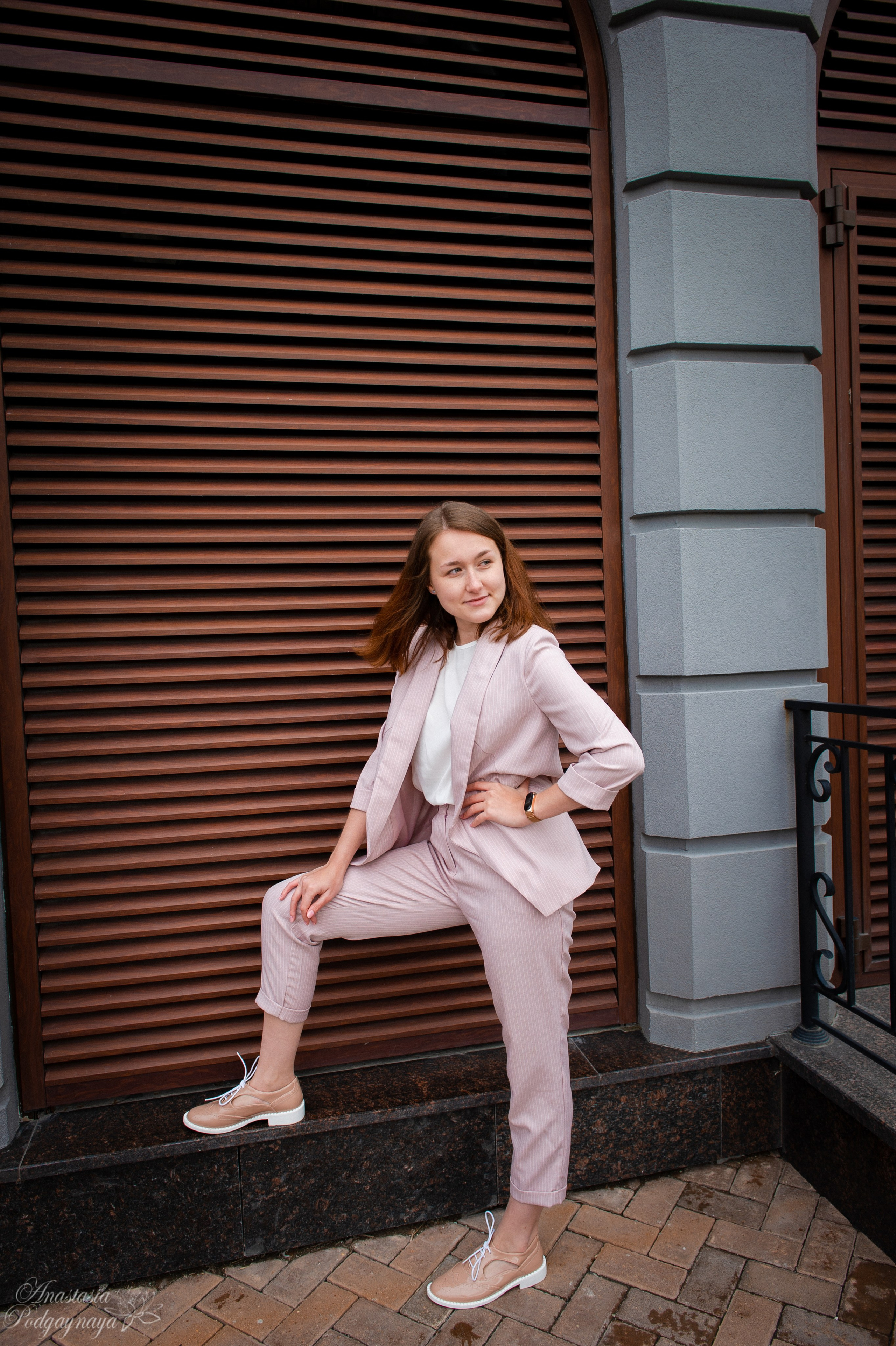 Дмитрий и Анастасия. Семейный и женский фотограф, контент фотосессия в Екатеринбурге