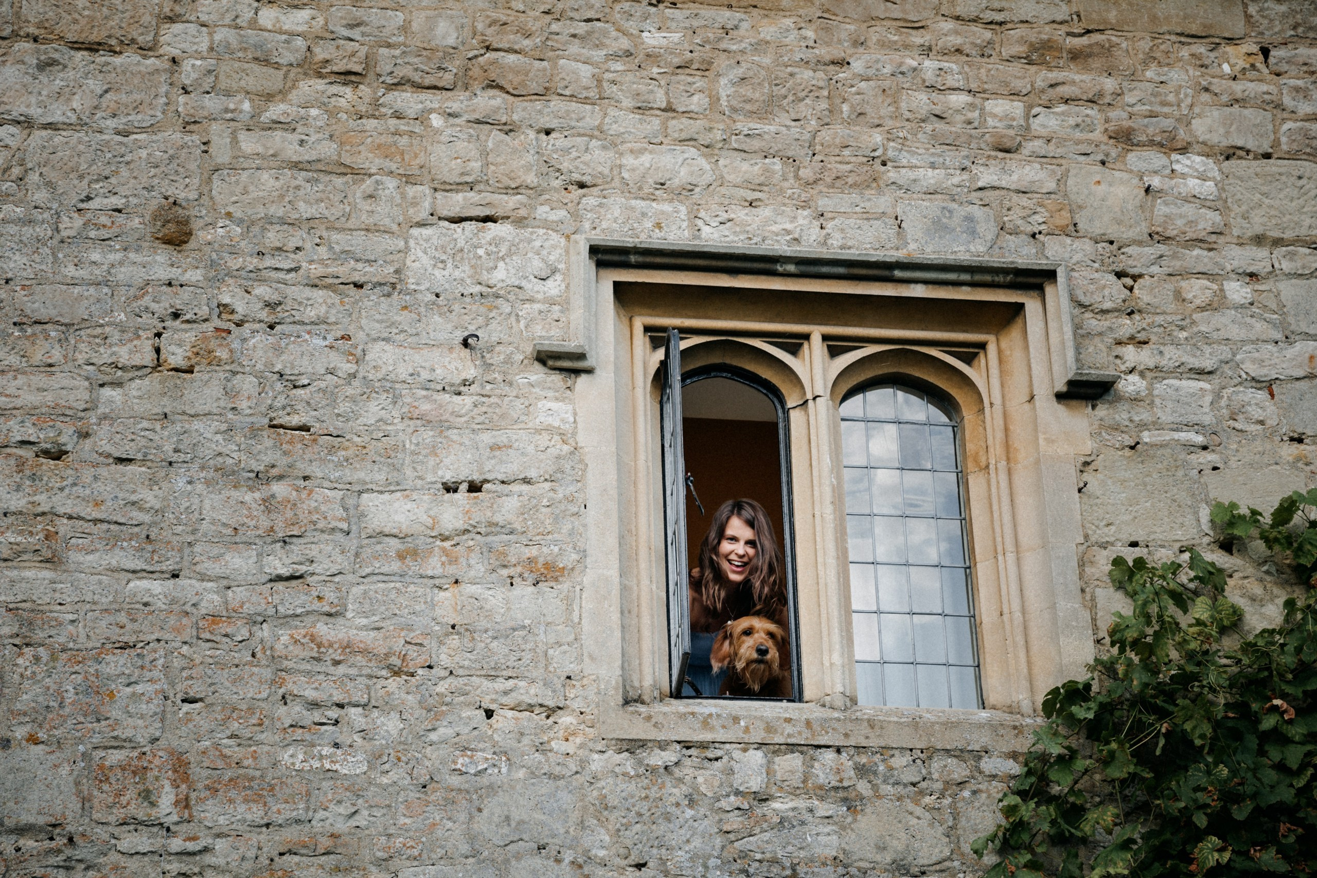 Ana & Tom Wedding at Notley Abbey. Moments Catchers — Wedding Photography & Video Duo in London