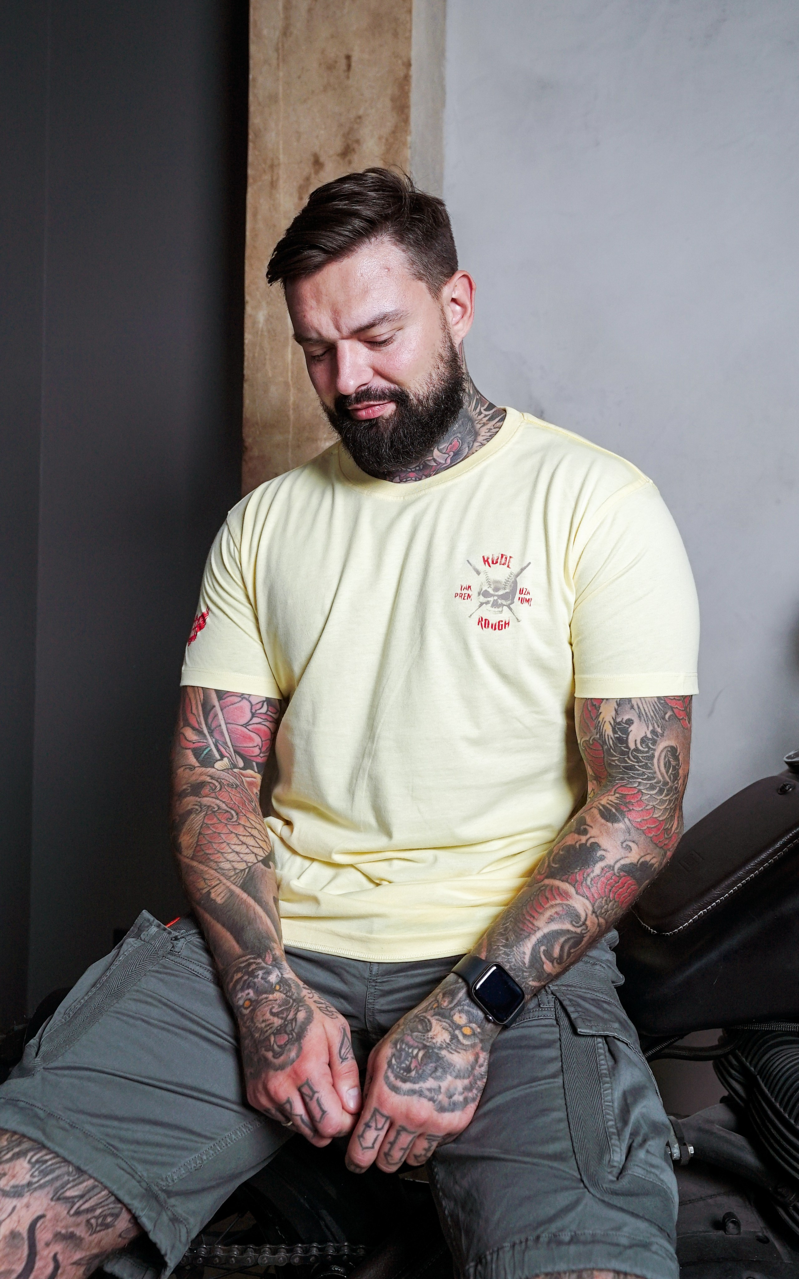 Одежда | Yakuza Premium. ОЧЕНЬ ПЛОХОЙ ФОТОГРАФ