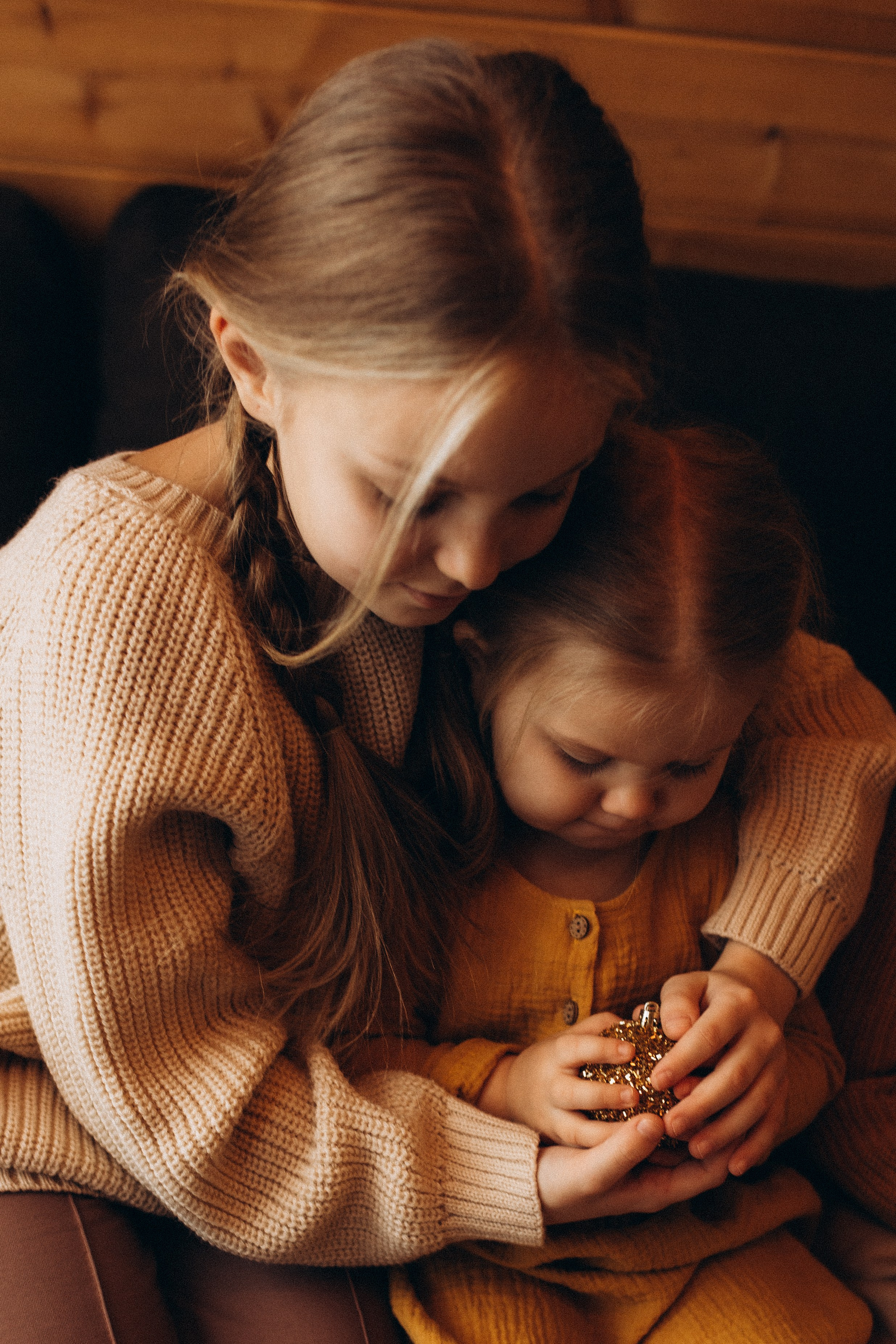 Предновогодняя история в домике. Семейный фотограф lifestyle в Новосибирске Елена Шпилевая