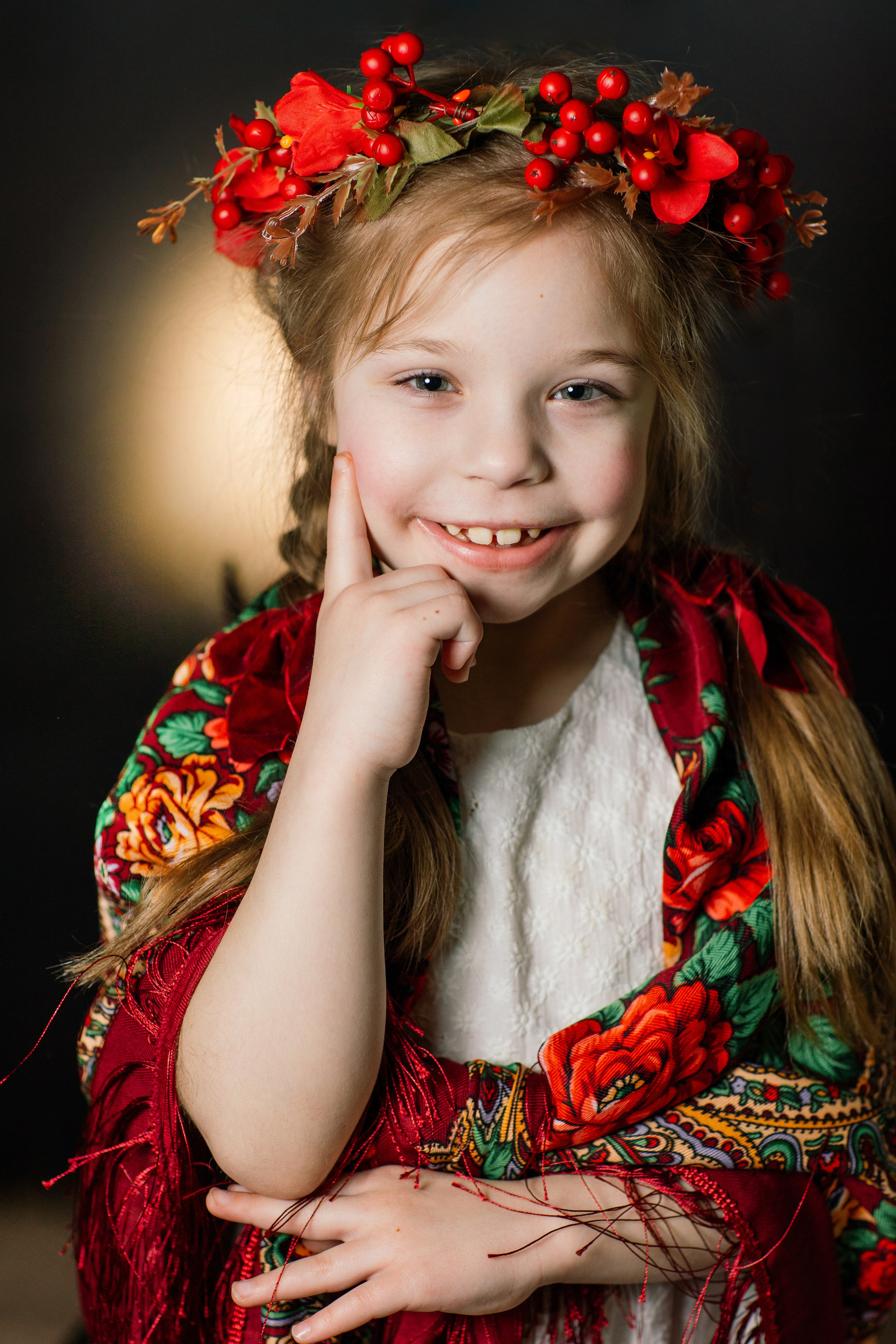 Детский художественный портрет «Масленица». Семейный фотограф Толстикова Кристина