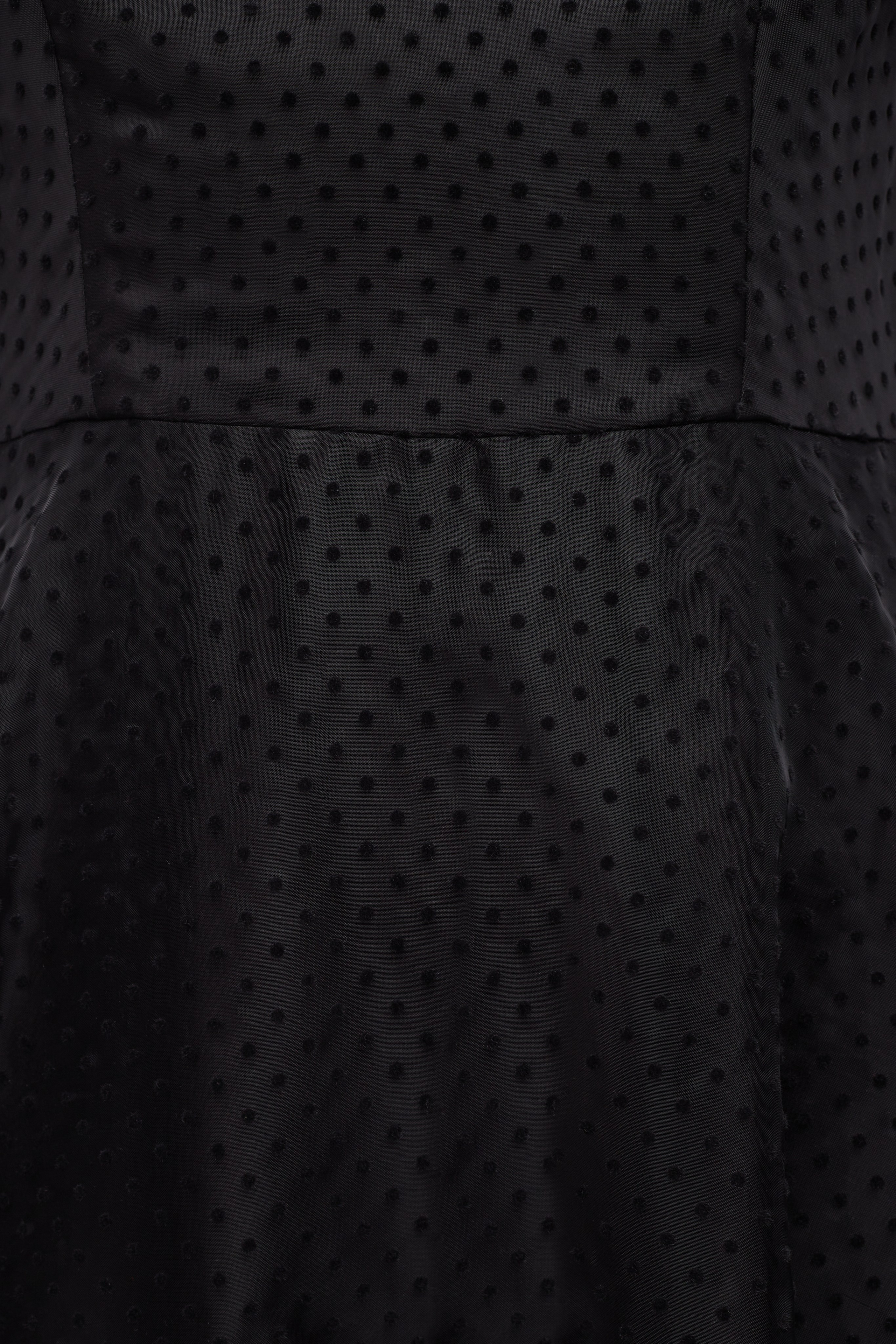 Платье дизайнерское, женская одежда, Charisma, Дизайнерские вещи, премиум съемка дорогих вещей на манекене в Москве, предметная съемка, обтр  авки, островка, в обтровку, дорогая фотосъемка на манекене, типовая фотосъемка одежды, дорогие вещи на съемку, щепетильное отношение на фотосъемке к вещам, конструкторы одежды, премиум качество, неделя моды в Москве https://charismafashion.ru/#subscribe