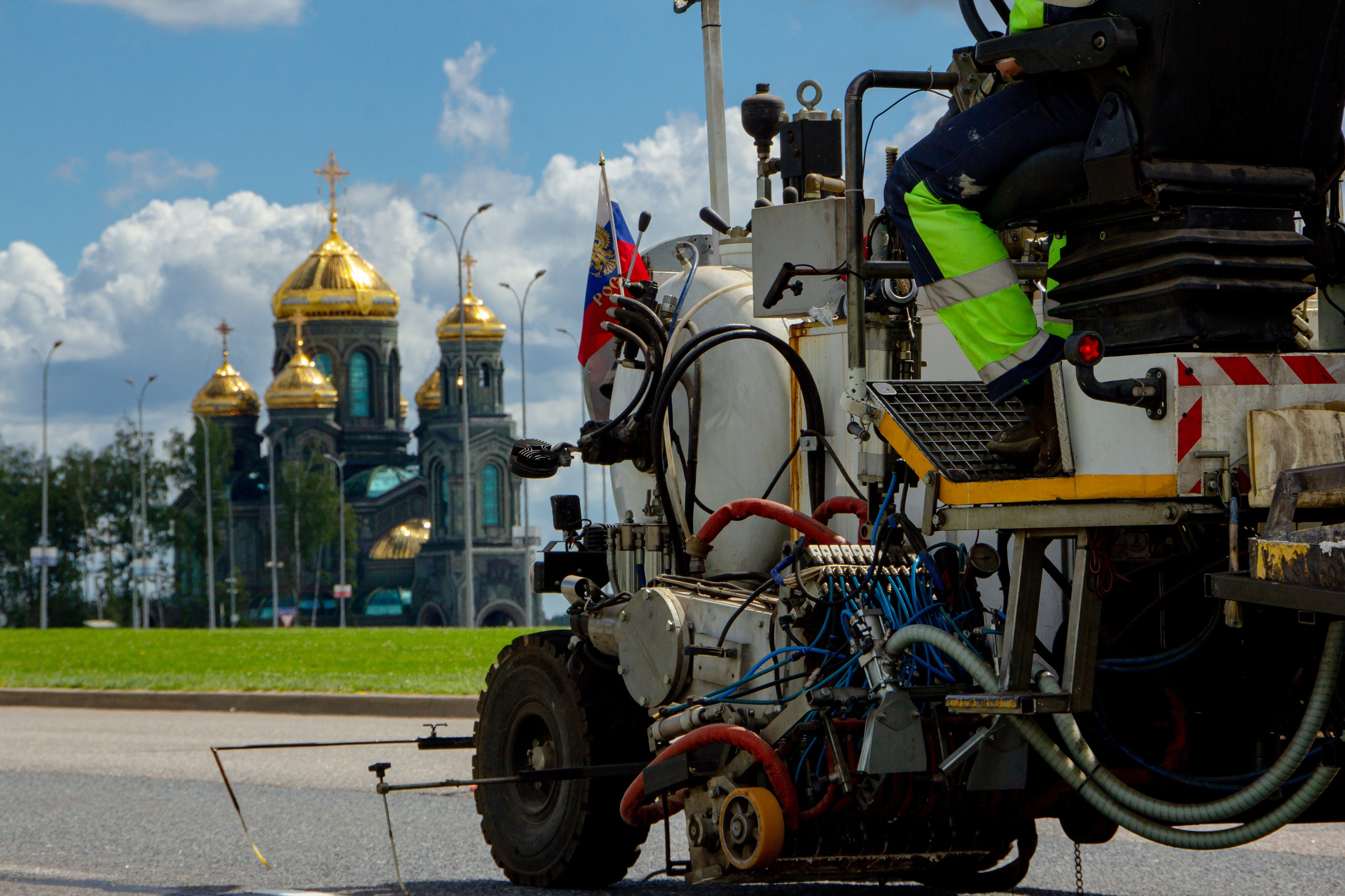 Фотосессия с мотоциклами и автомобилями. Предметный фотограф в Москве и Московской области