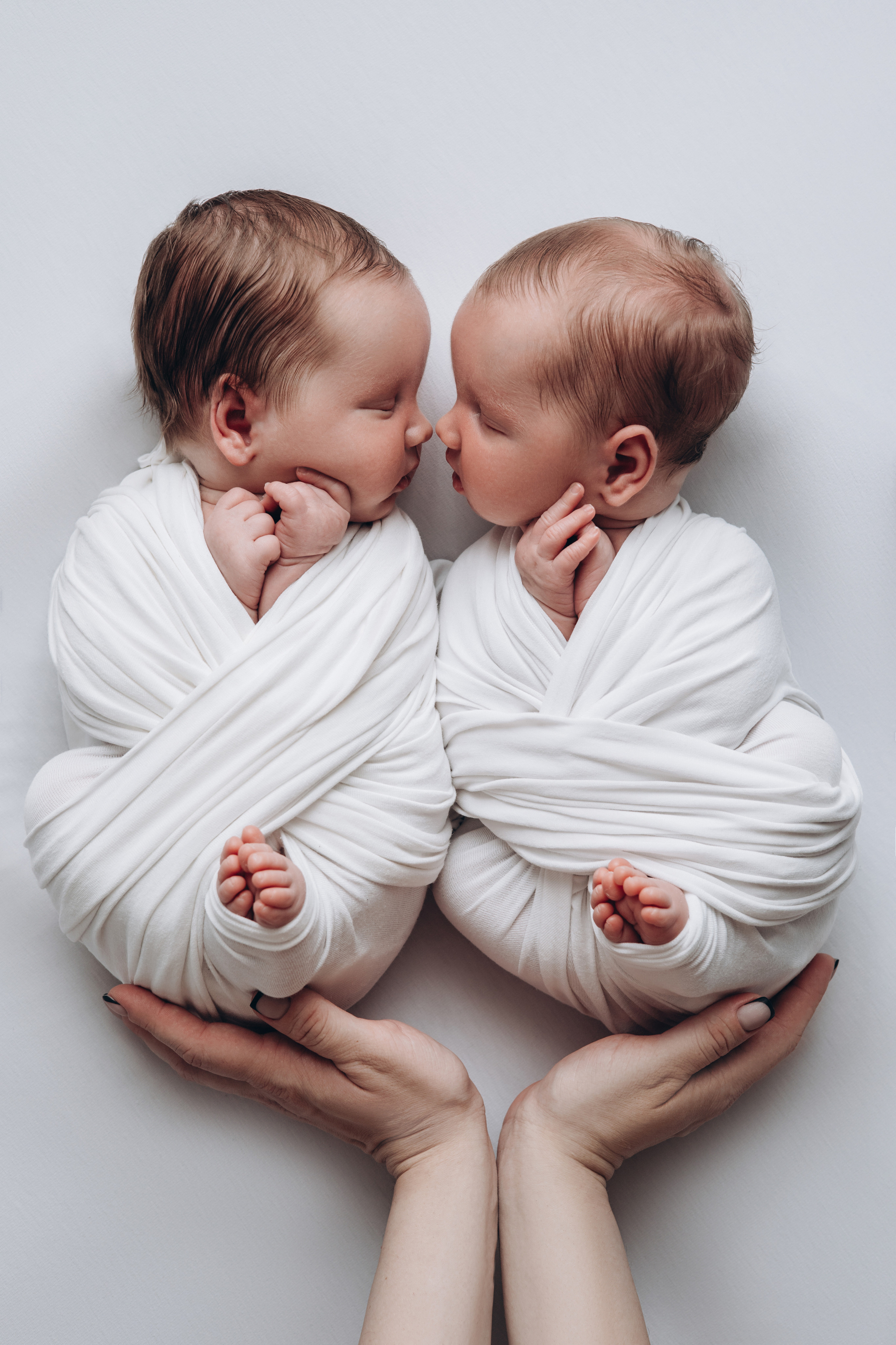 Двойня. Фотограф новорожденных и детский фотограф в Новосибирске
