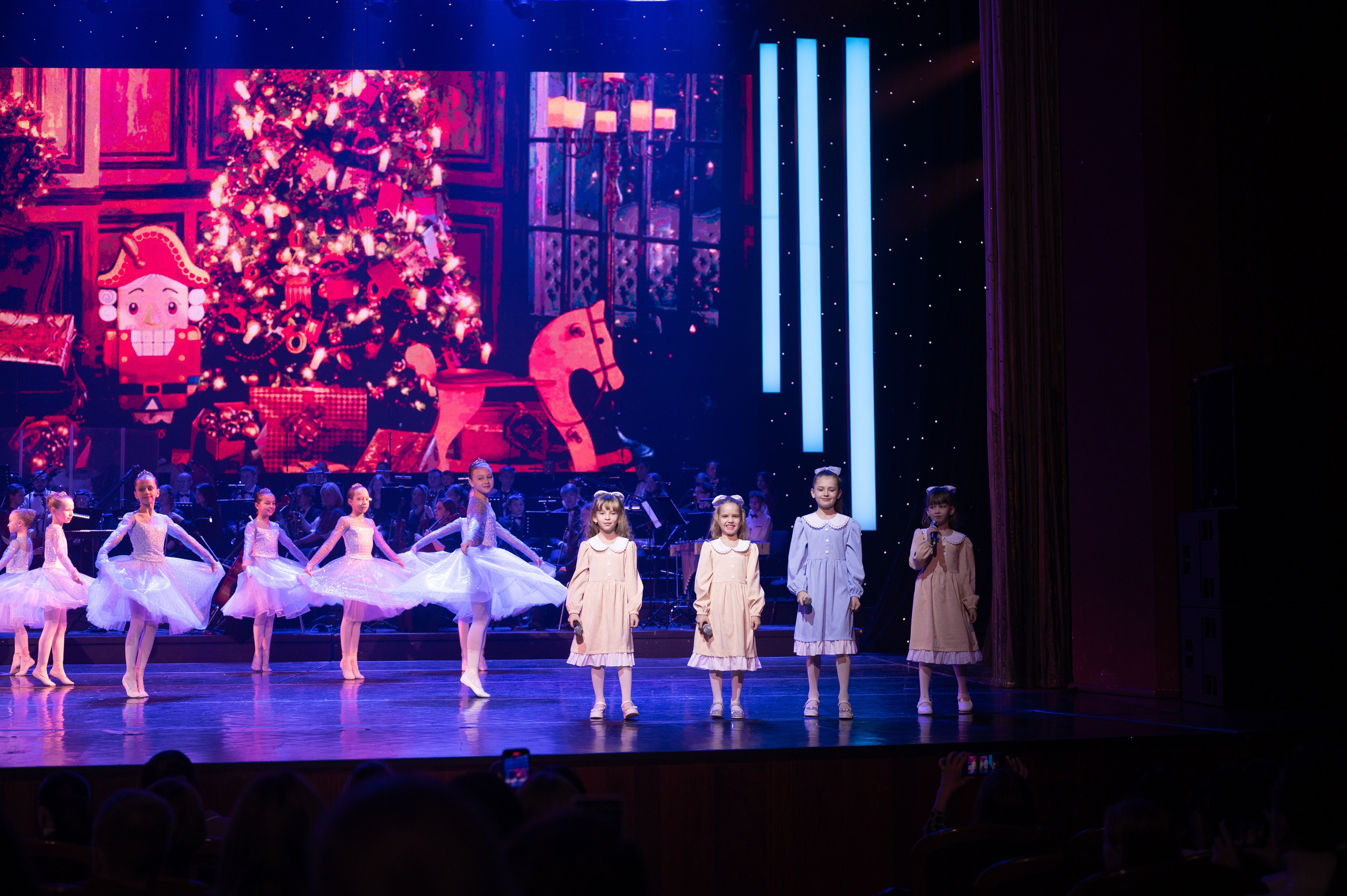 Отчетный концерт ДШИ «Гармония» «Зимняя гармония». Фотограф новорожденных, семейный детский в Тюмени Татьяна Морозова