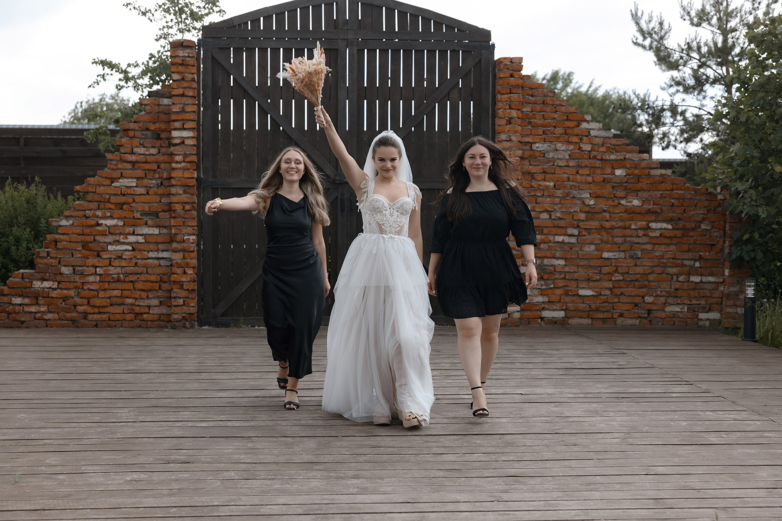 Артем и Вера. Свадебный фотограф и видеограф Юрий и Эля Дубинины