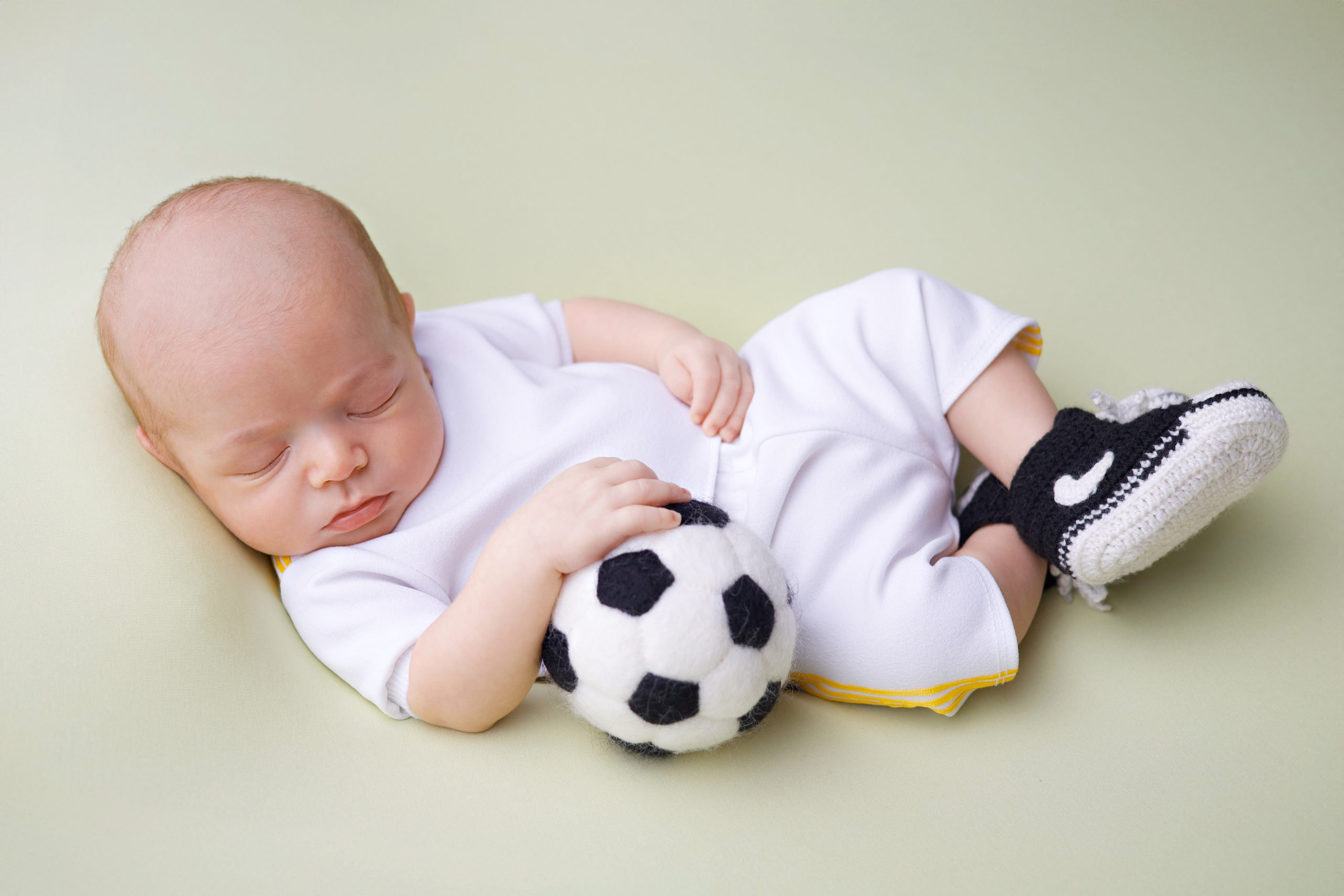 Мальчики. Давидова Лола Москва фотограф новорожденных