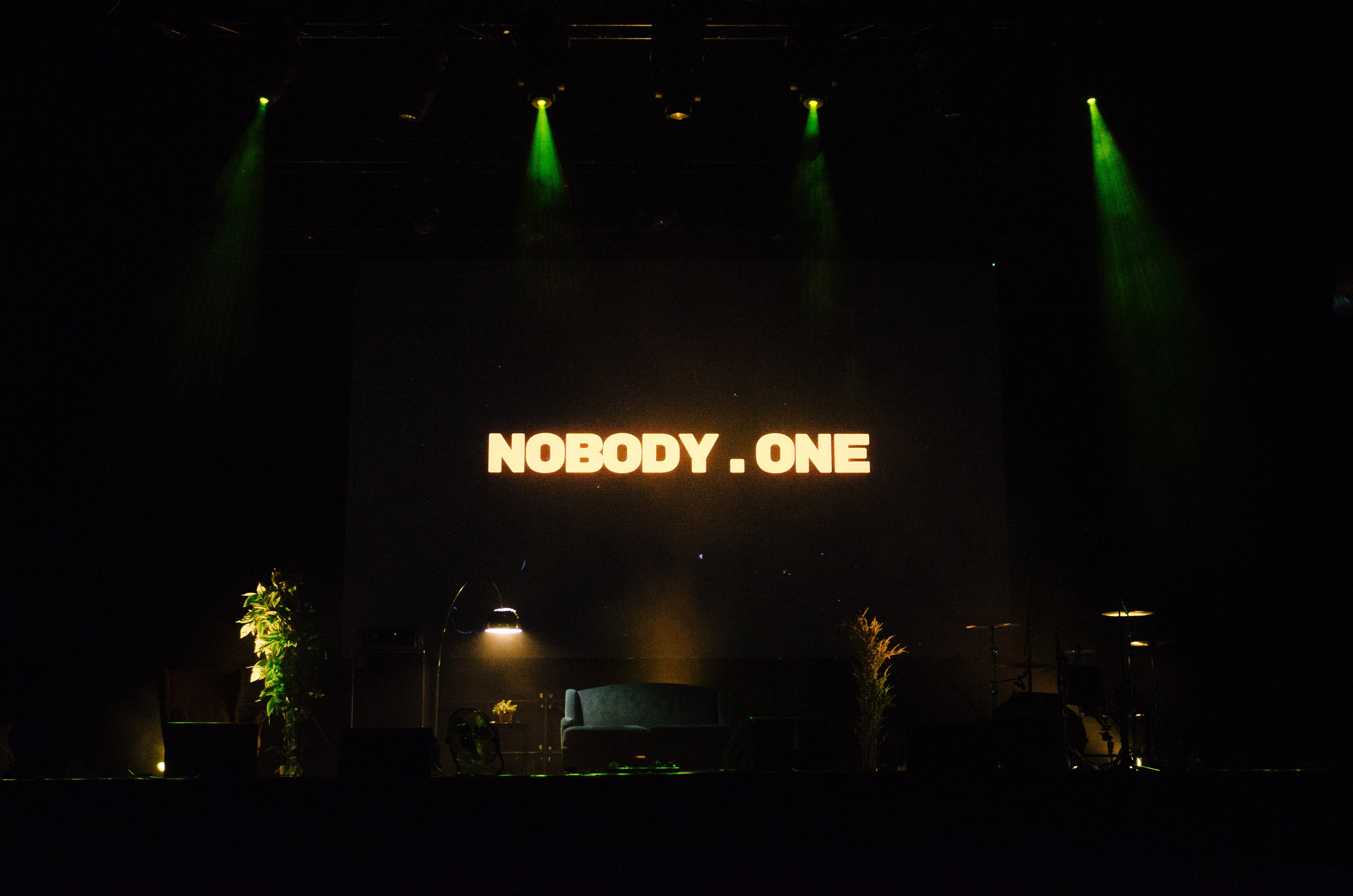 Nobody.one. Фотограф Валерия Пэун