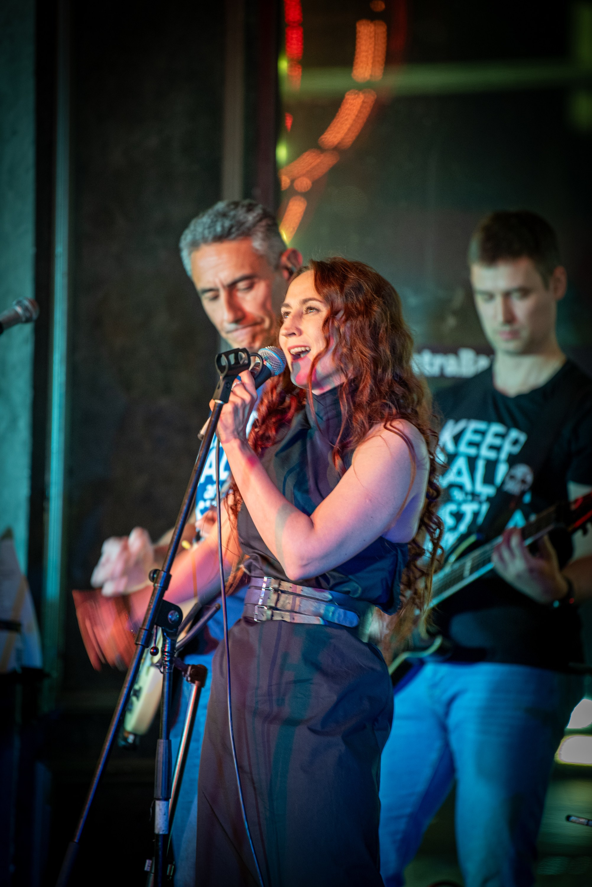 LЮSTRA bar 10.12.2025. Московская кавер-группа BankBand