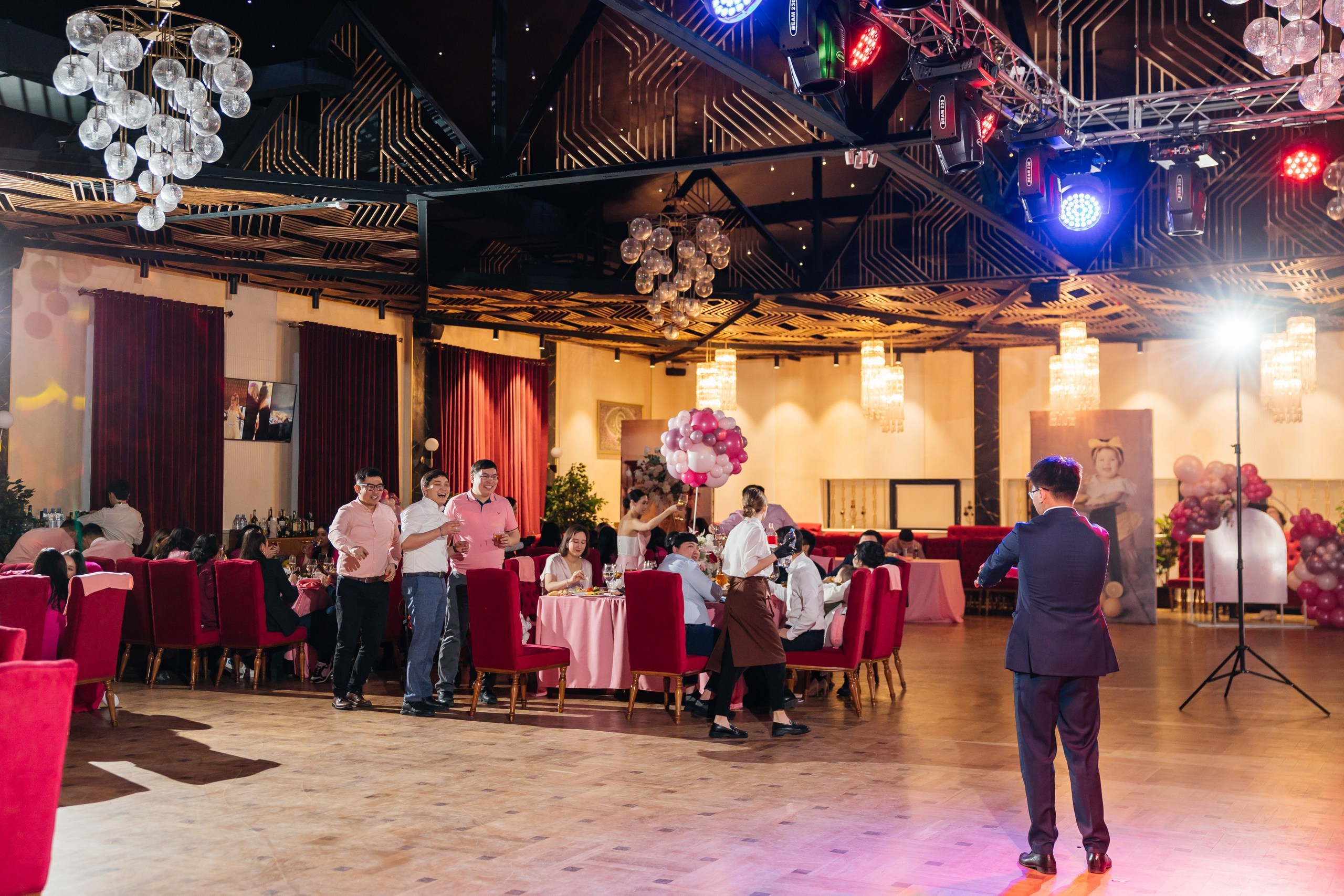 Проект 5. Банкет 1 год. Дата: Февраль 2023. Профессиональный фотограф в городе Астана/Алматы Даурен Сембаев