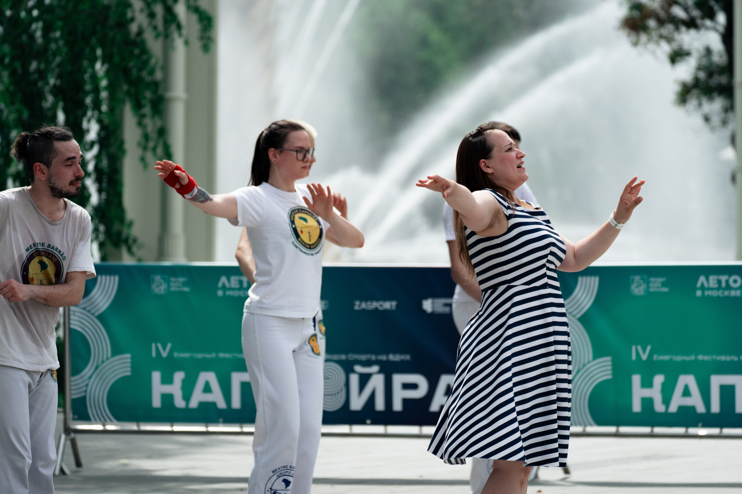 Открытый класс AXE Capoeira на фестивале неолимписких видов спорта на ВДНХ 2025 г:. Фотограф в Москве Ткаченко Владимир
