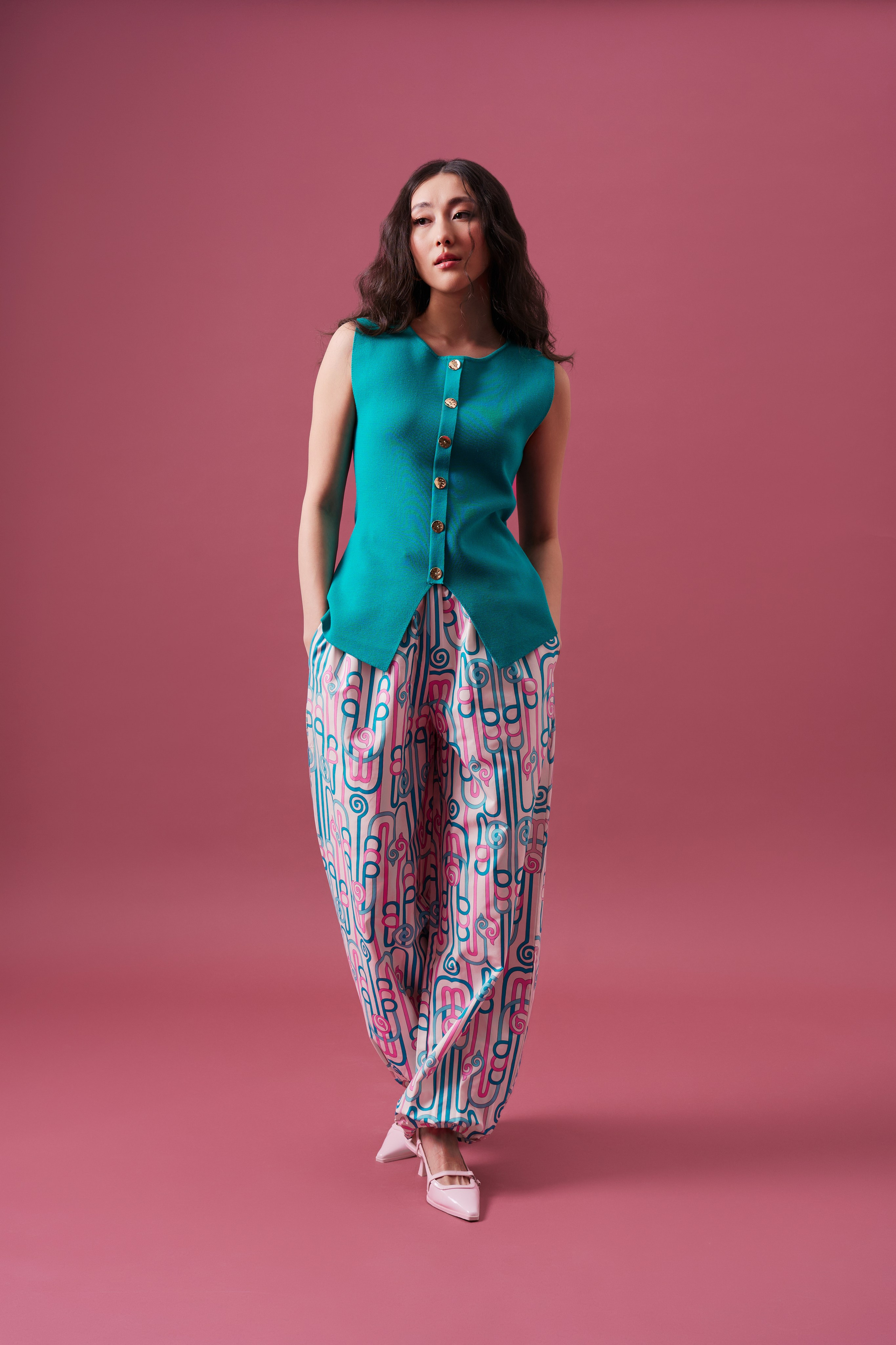 Adili. Главная