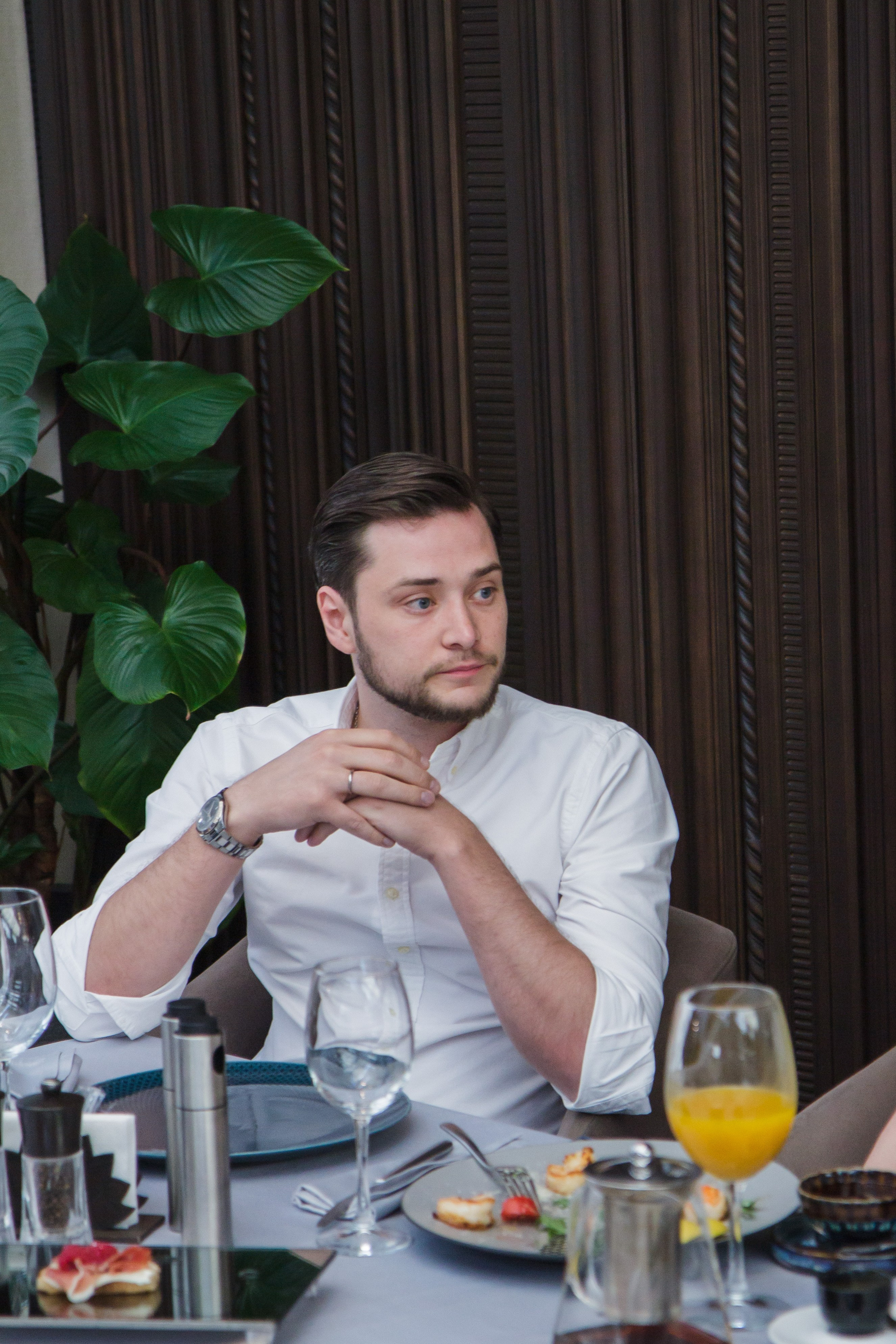 Бизнес-завтрак Германа Гаврилова. Фотограф Москва — личные фотосессии, лавстори в студии