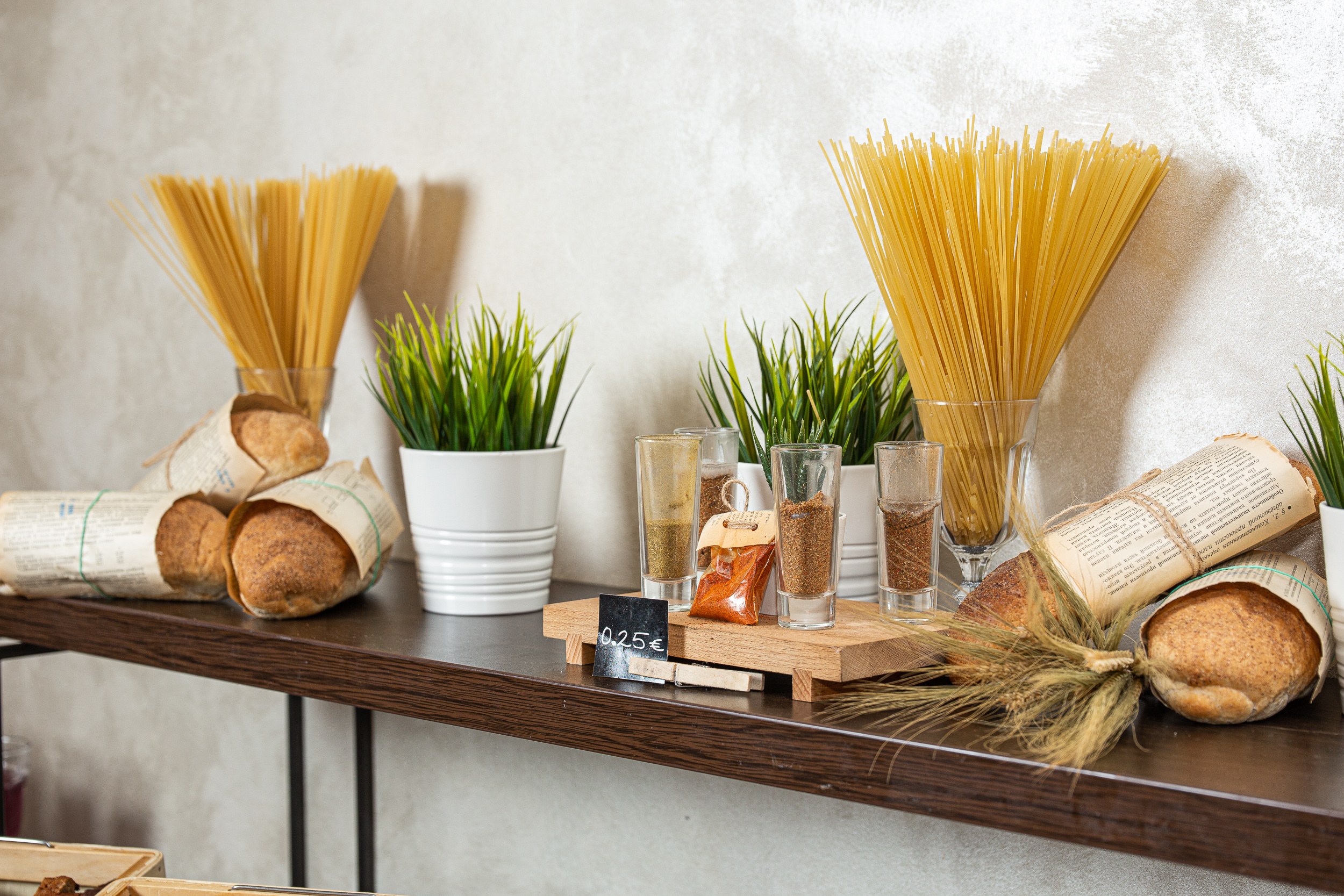 Renatphoto-Фотосъёмка шведского стола в отелях и пансионатах. Профессиональная фотосъёмка интерьеров, предметная фотосессия еды для меню г. Анапа