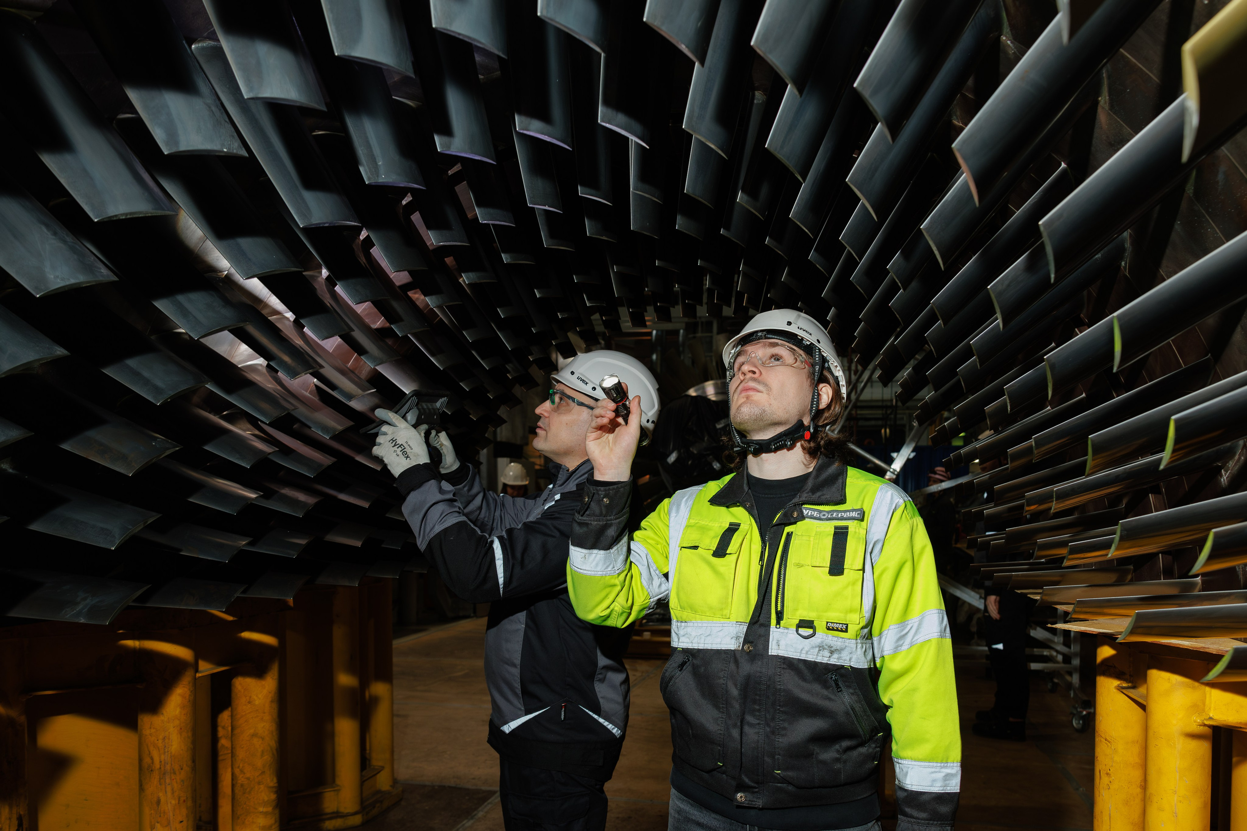 Производственный репортаж в Екатеринбурге. Контент для бизнеса в Екатеринбурге Полдень Медиа