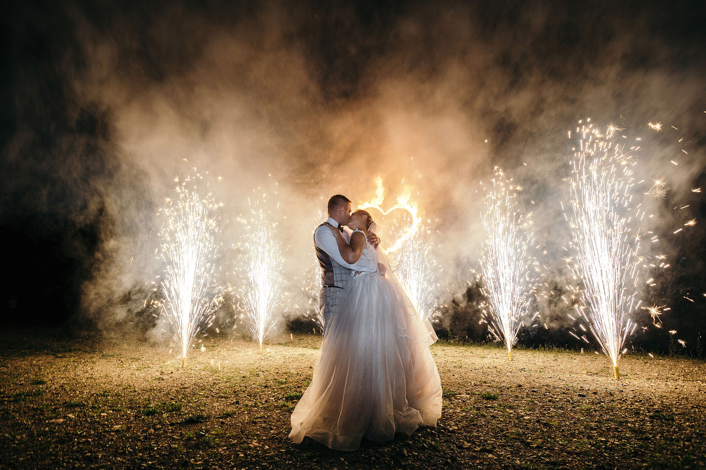 Свадебный фотограф в Магнитогорске недорого