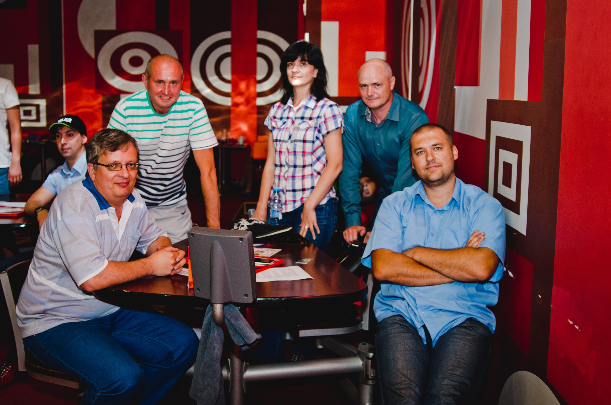 Копоратив.МТС-Теле2-Ростелеком.Боулинг. Свадебный и семейный фотограф Денис Лукьянов в Краснодаре, Краснодарском крае и Республике Крым