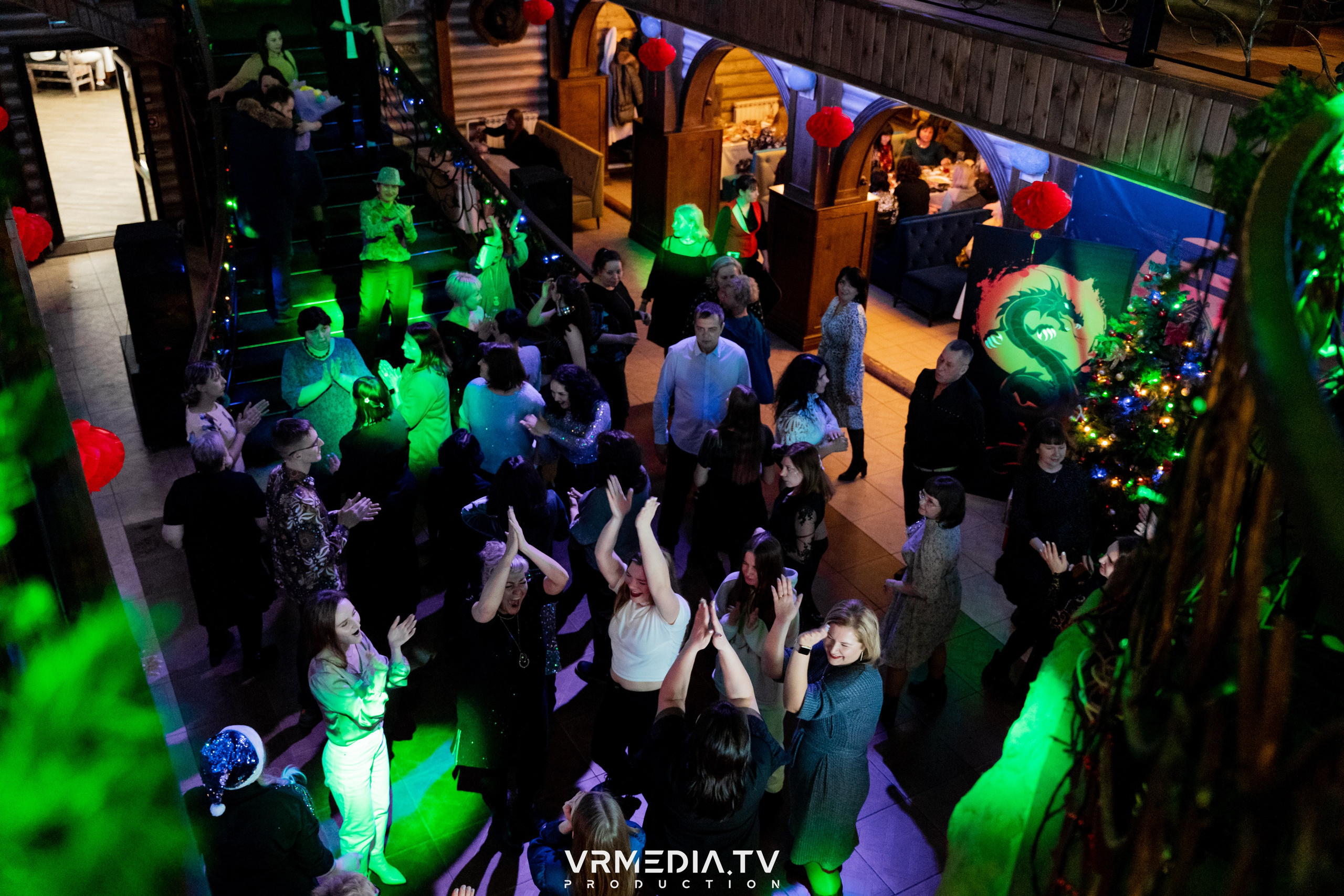 Новогодний вечер «У Петровича»