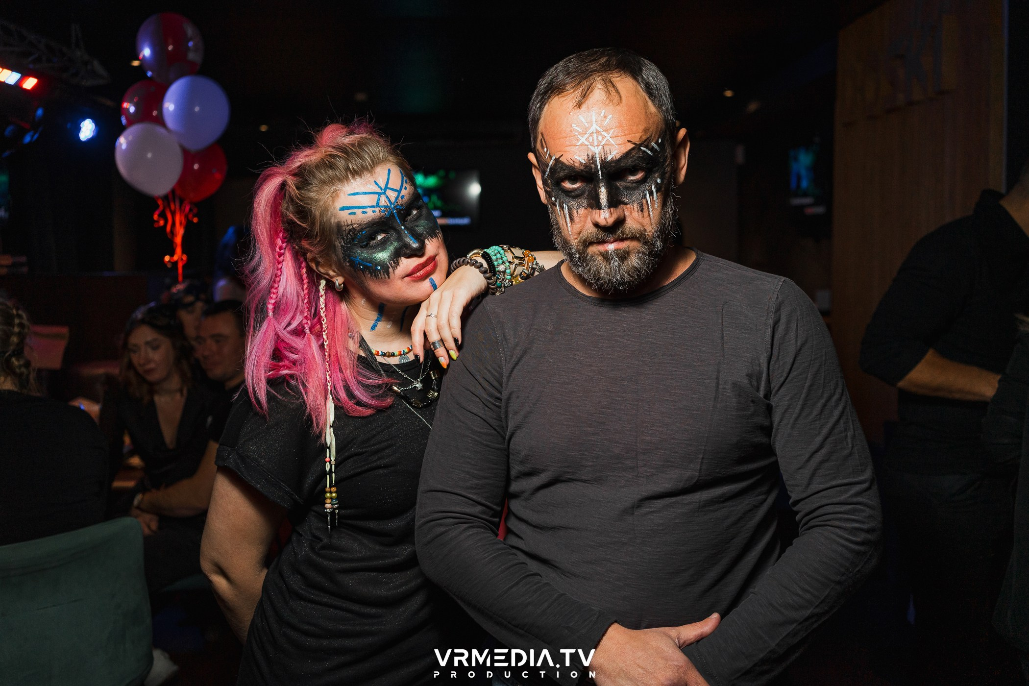 Halloween ARACHNOPHOBIA в баре «Друзья»