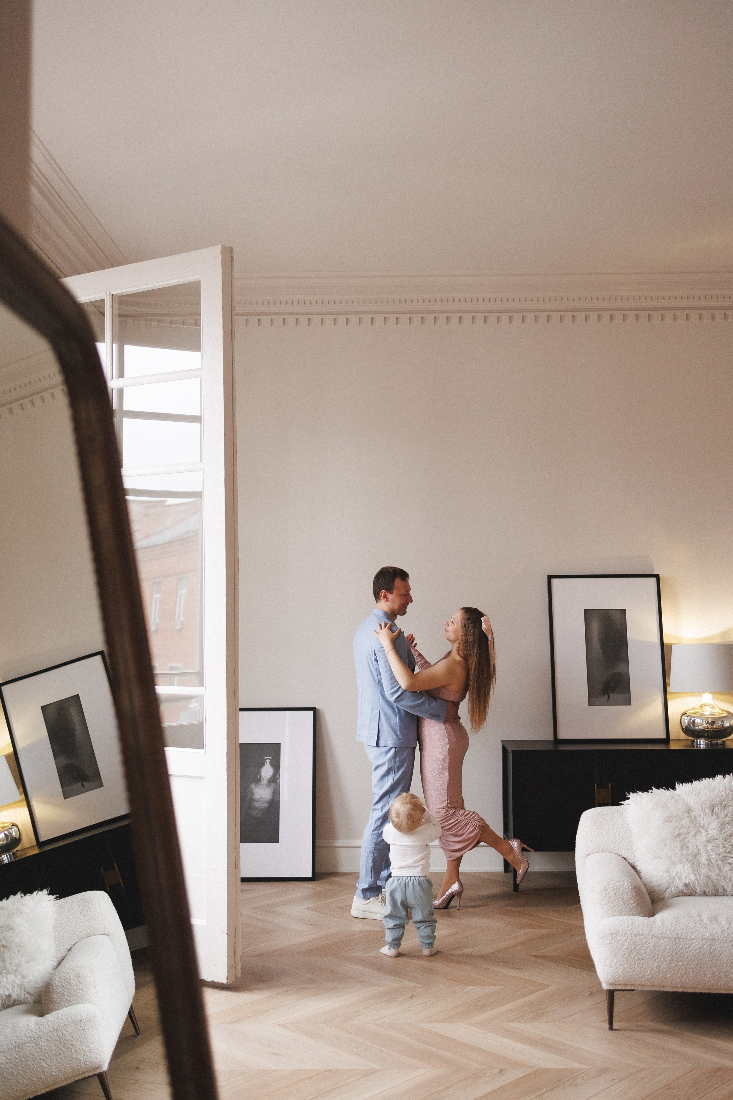 Семейная фотосессия в фотостудии «Париж», Краснодар. Семейный и детский фотограф в Краснодаре Анна Трашкова